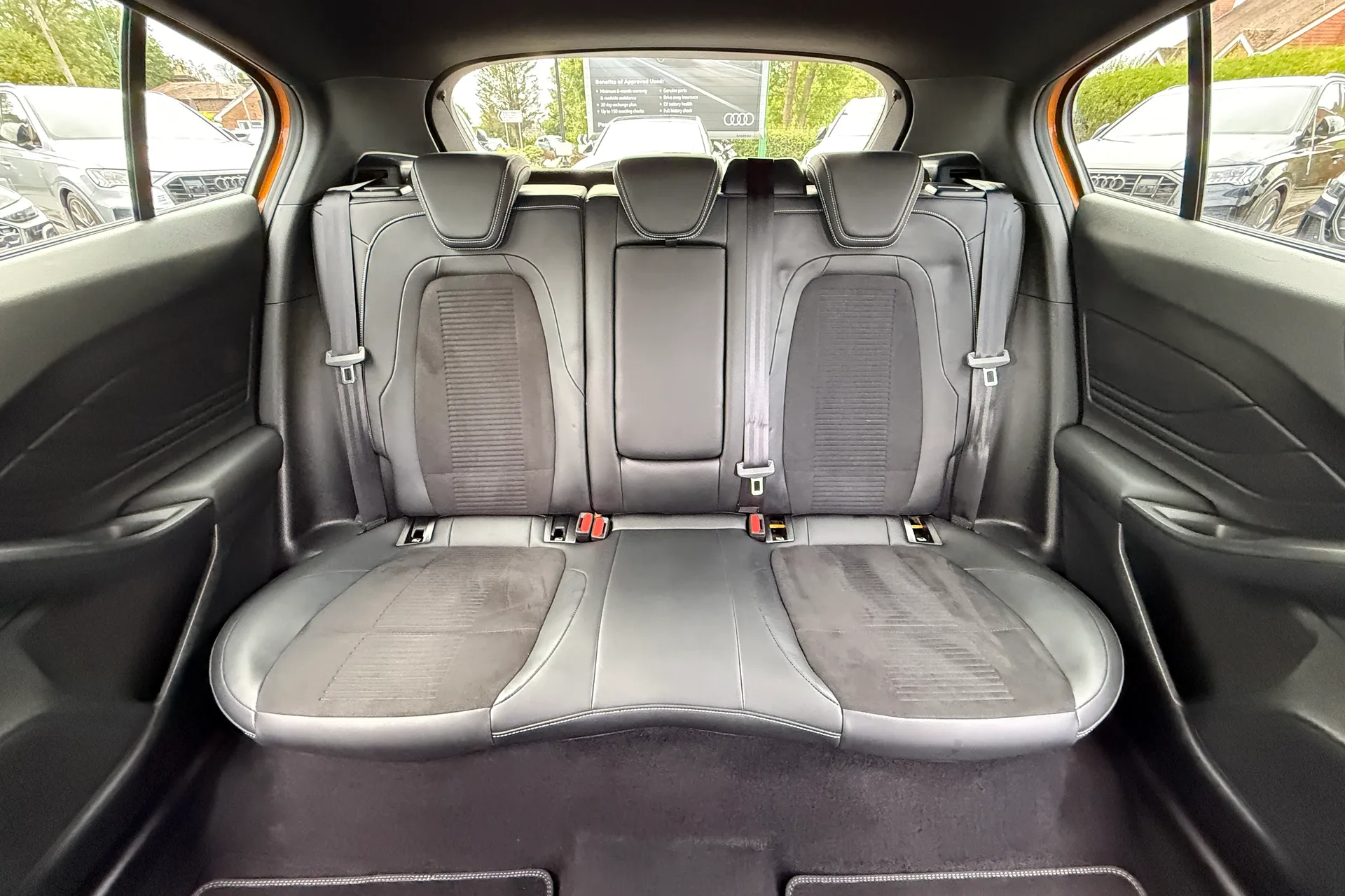 FORD FOCUS thumbnail image number 33