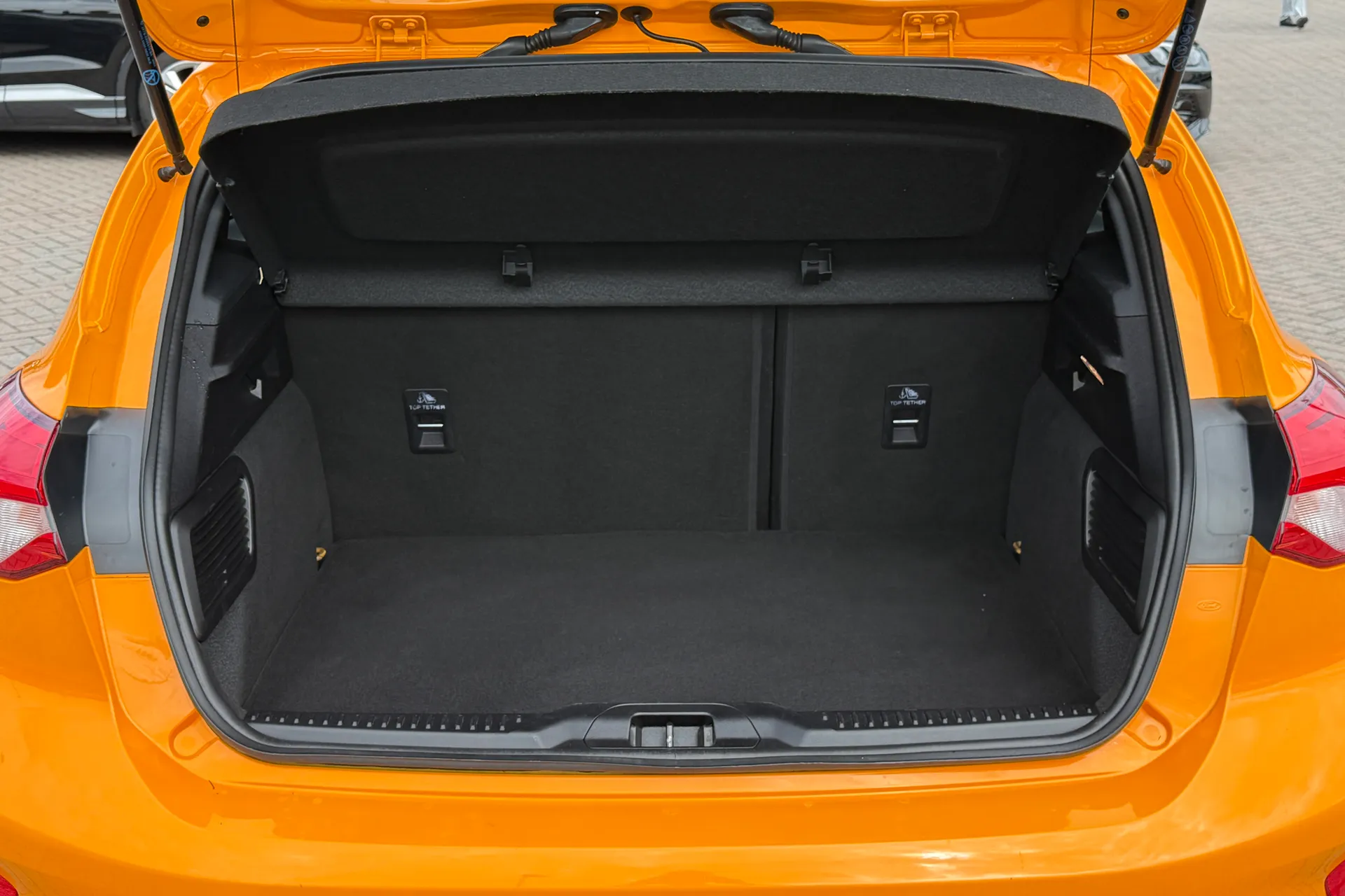FORD FOCUS thumbnail image number 32