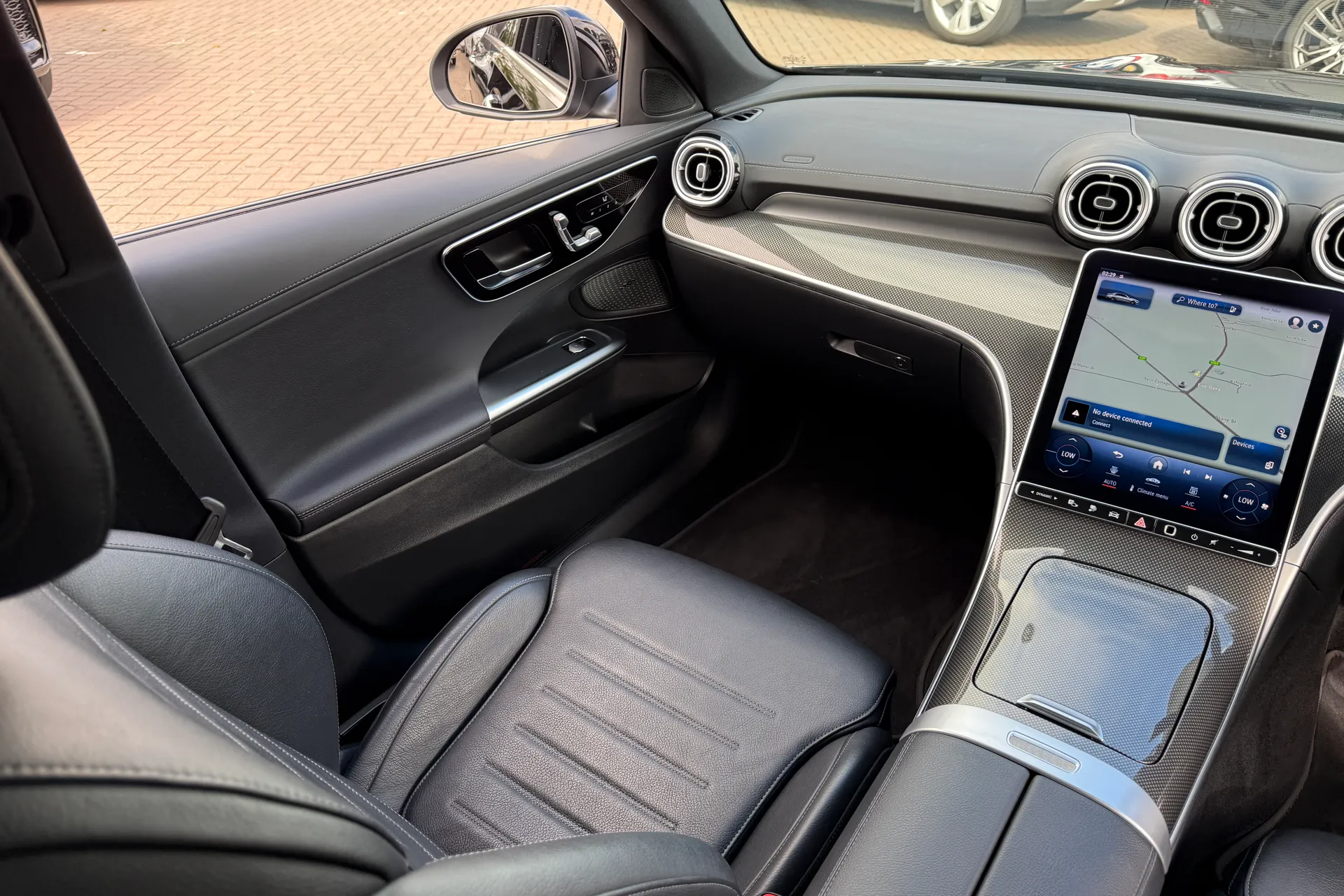 MERCEDES-BENZ C CLASS thumbnail image number 35