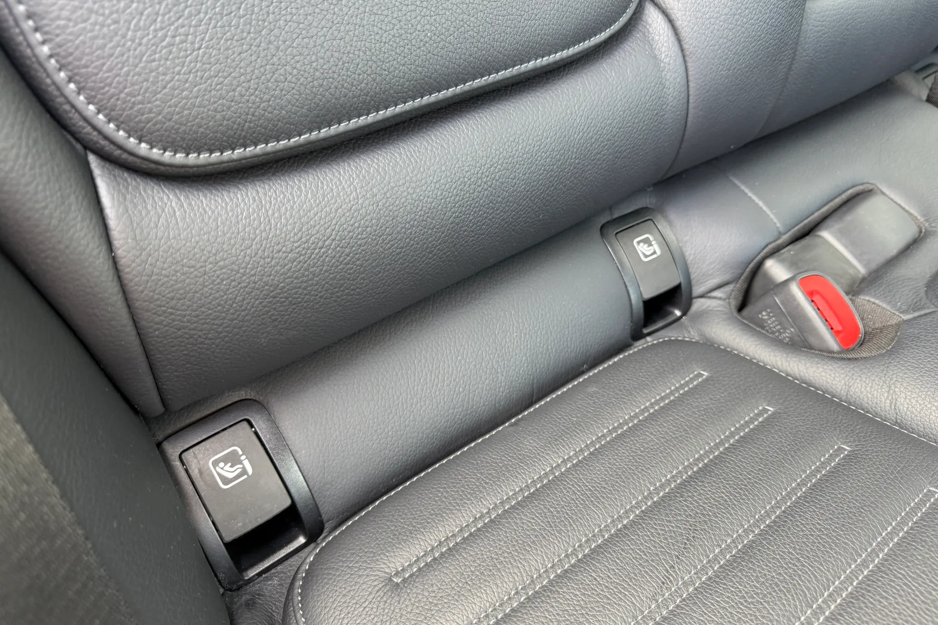 MERCEDES-BENZ C CLASS thumbnail image number 39