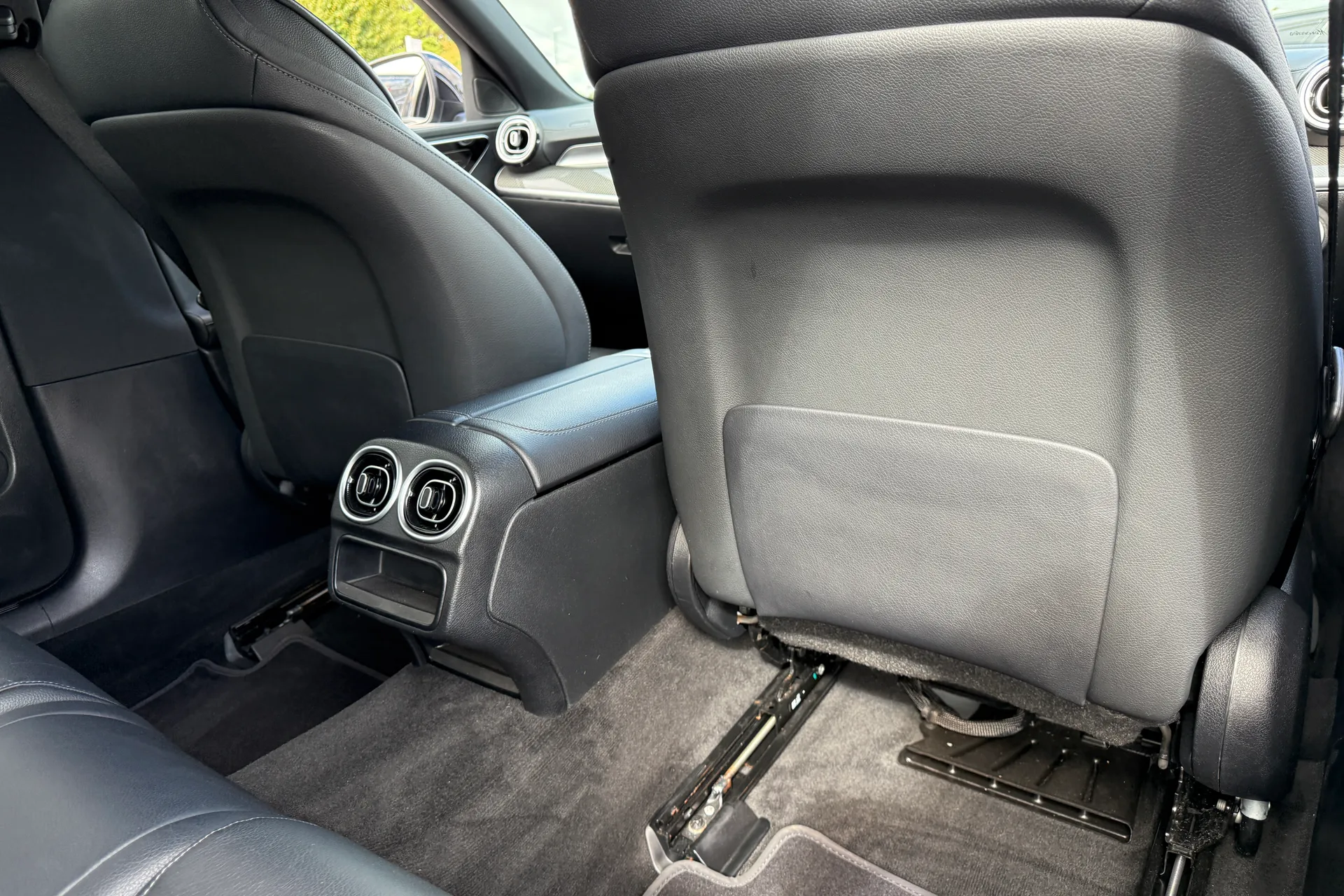 MERCEDES-BENZ C CLASS thumbnail image number 42