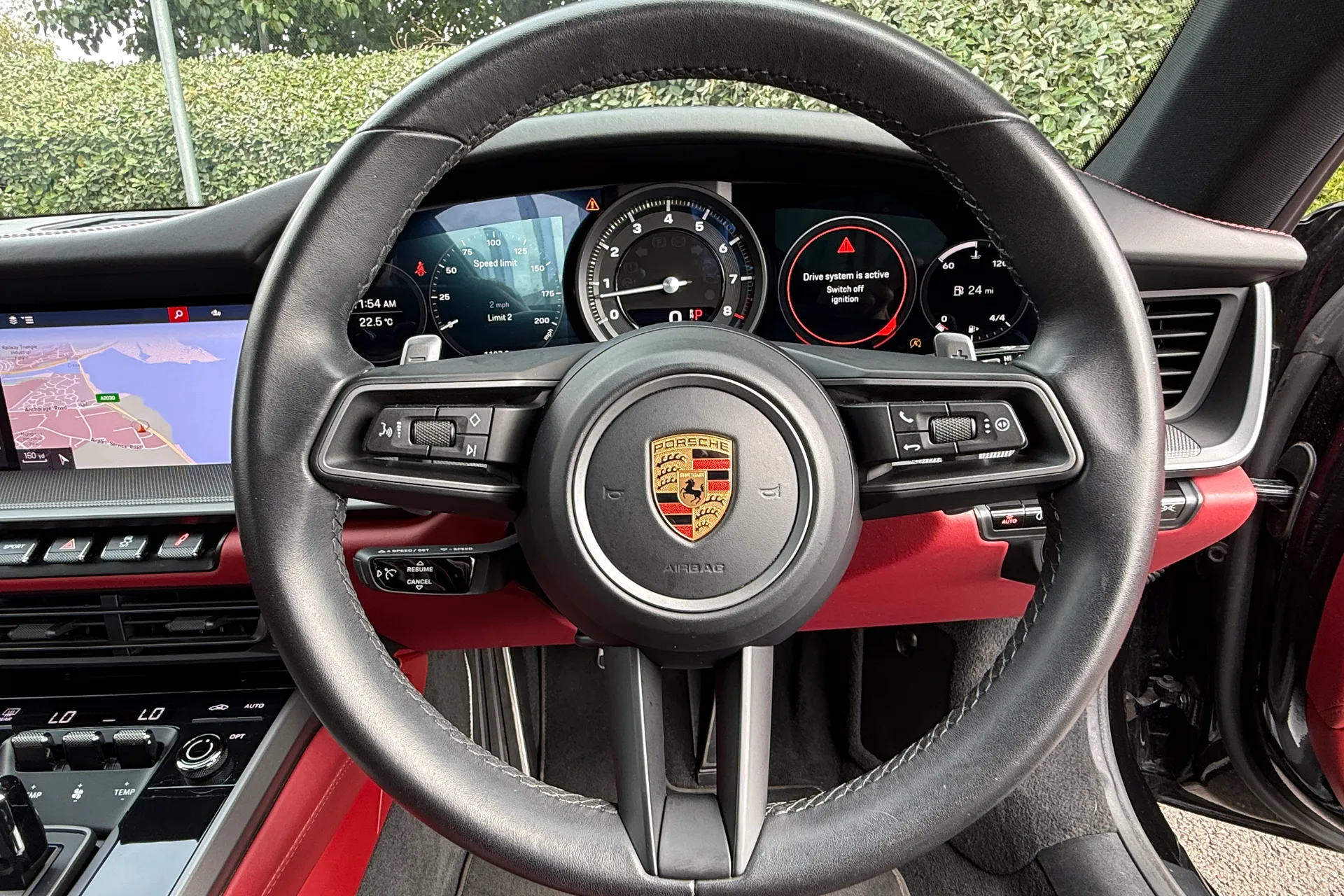 Porsche 911 thumbnail image number 10