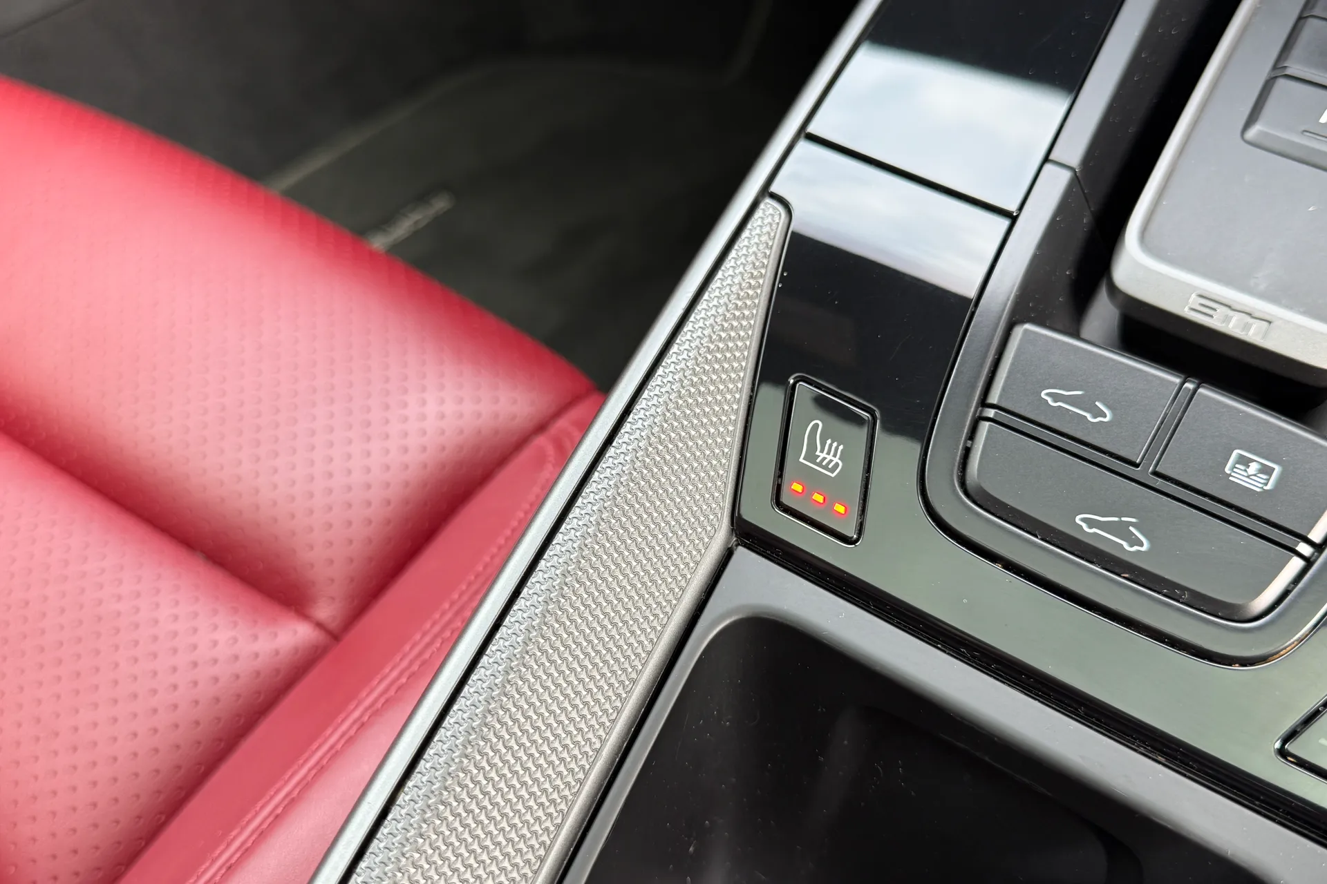 Porsche 911 thumbnail image number 46