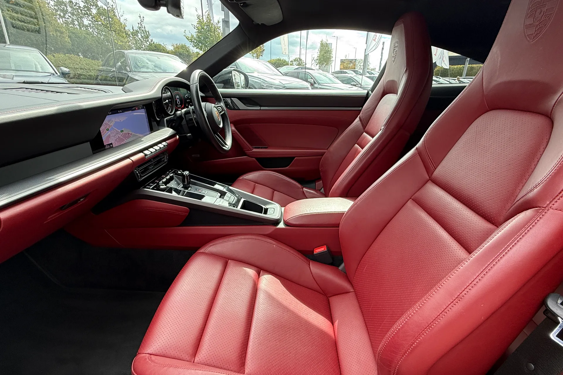 Porsche 911 thumbnail image number 27