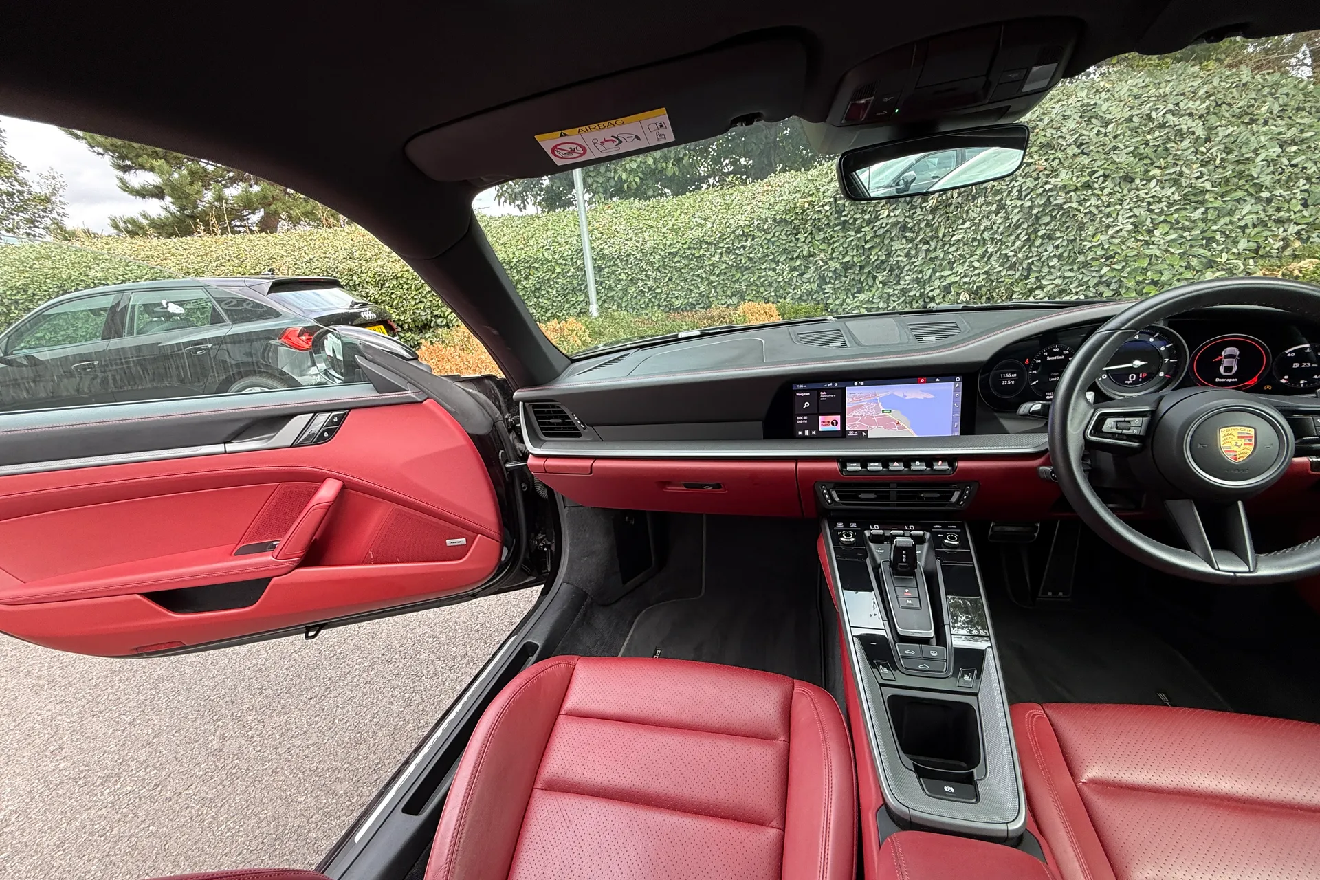 Porsche 911 thumbnail image number 48