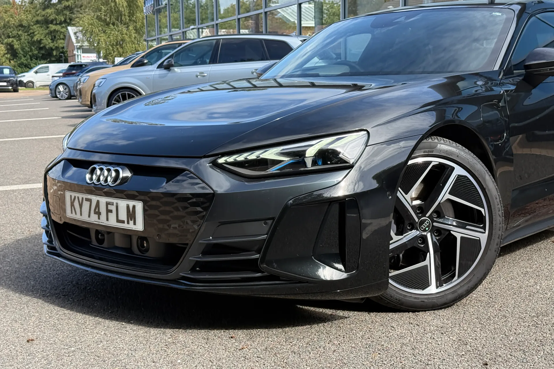 Audi e-tron GT thumbnail image number 55