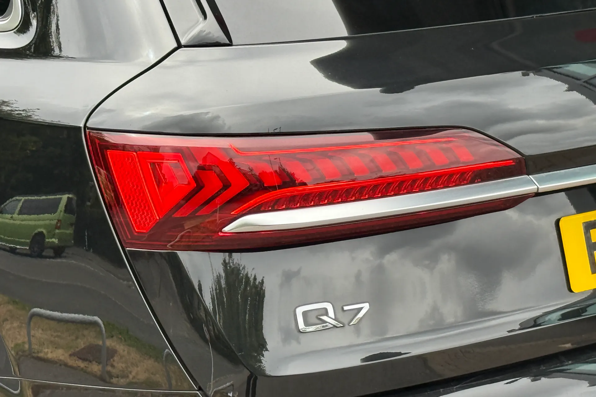Audi Q7 thumbnail image number 47