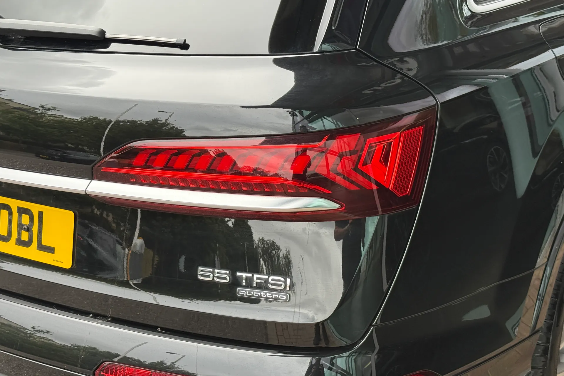 Audi Q7 thumbnail image number 45