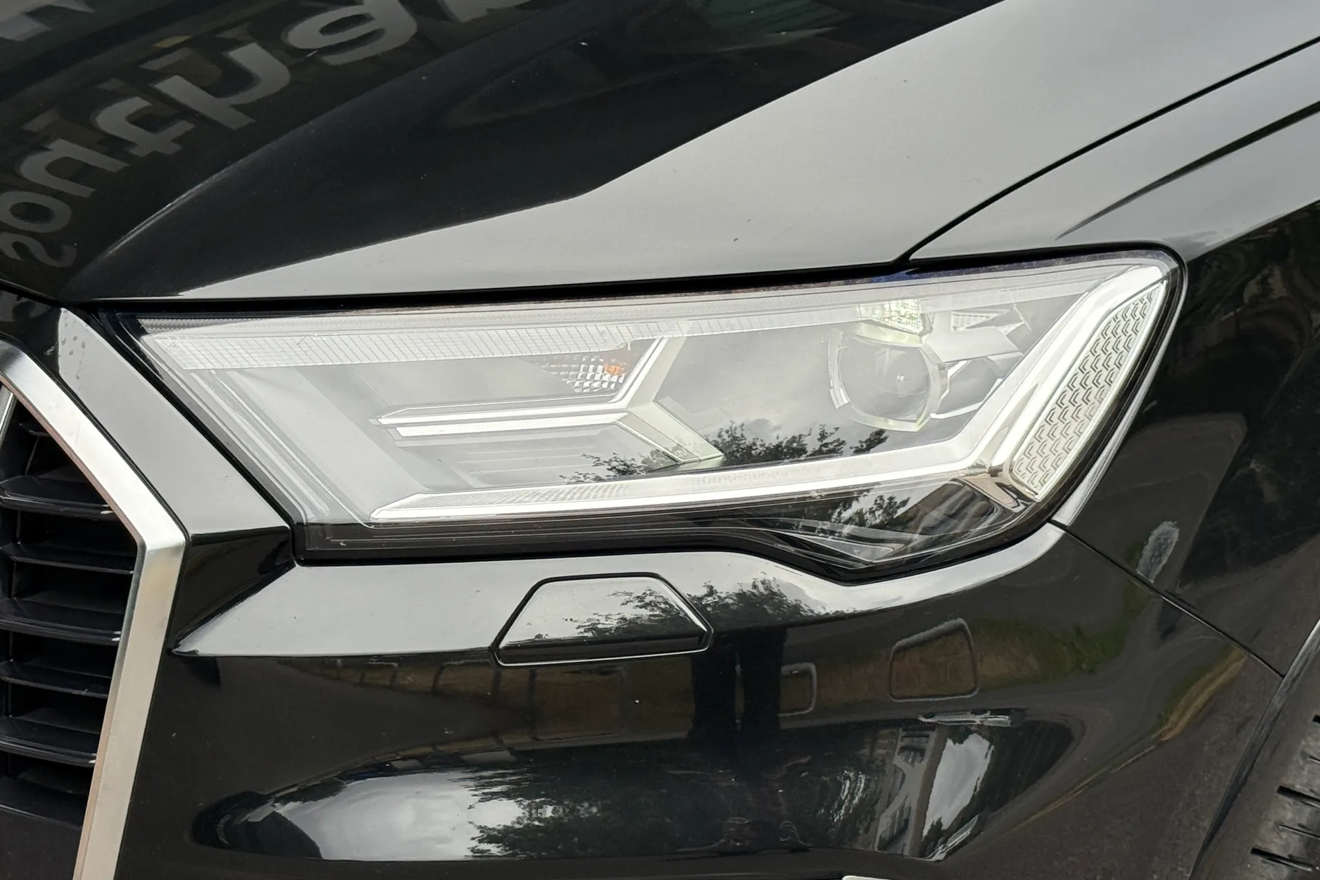 Audi Q7 thumbnail image number 58