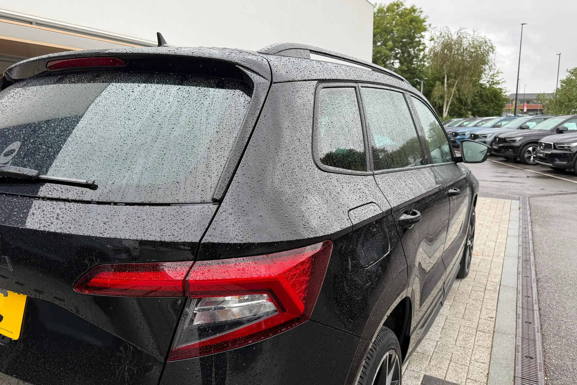 SKODA KAROQ thumbnail image number 17