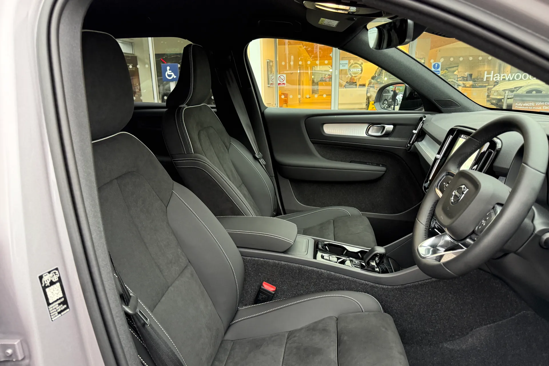 Volvo XC40 thumbnail image number 26