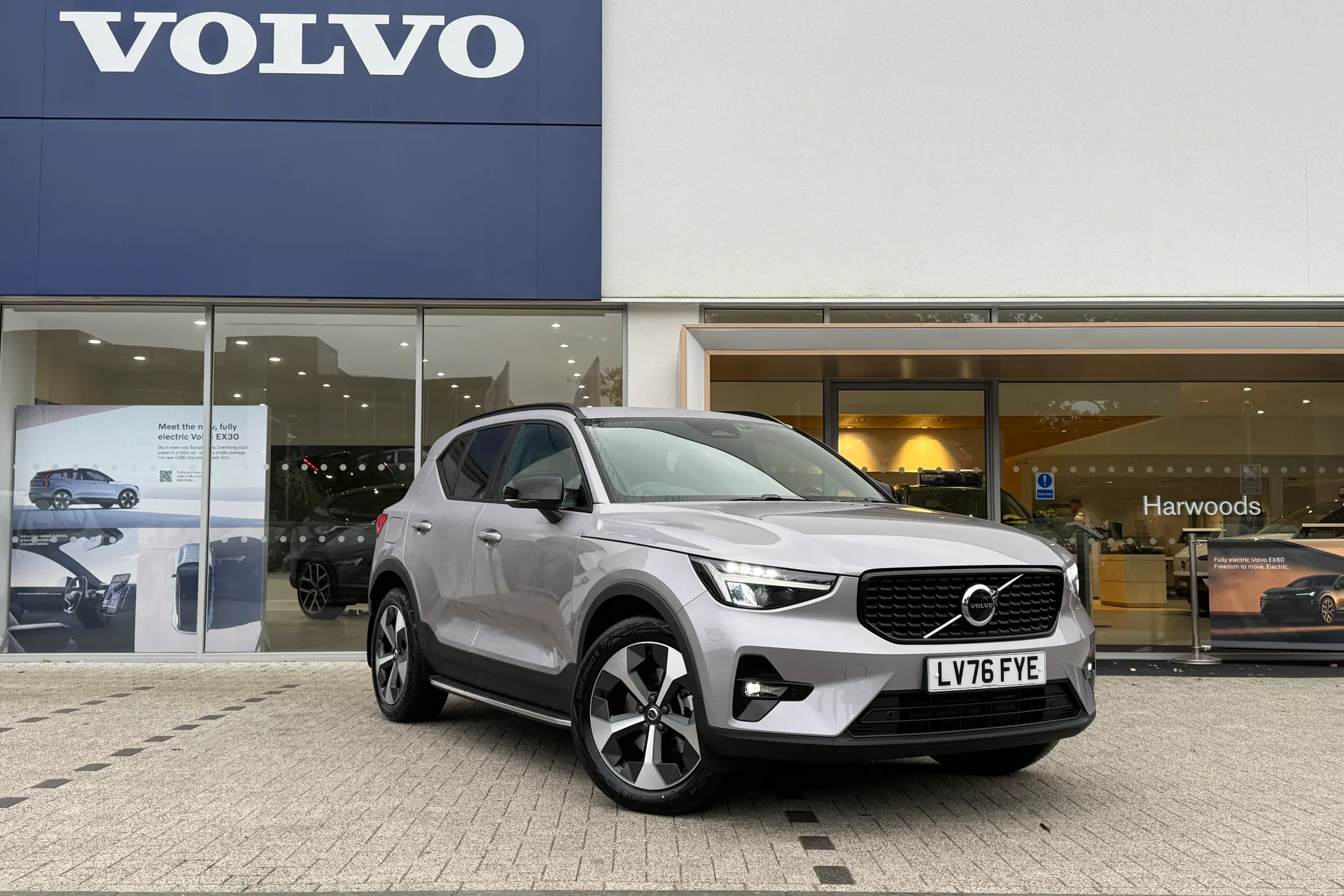 Volvo XC40 focused image