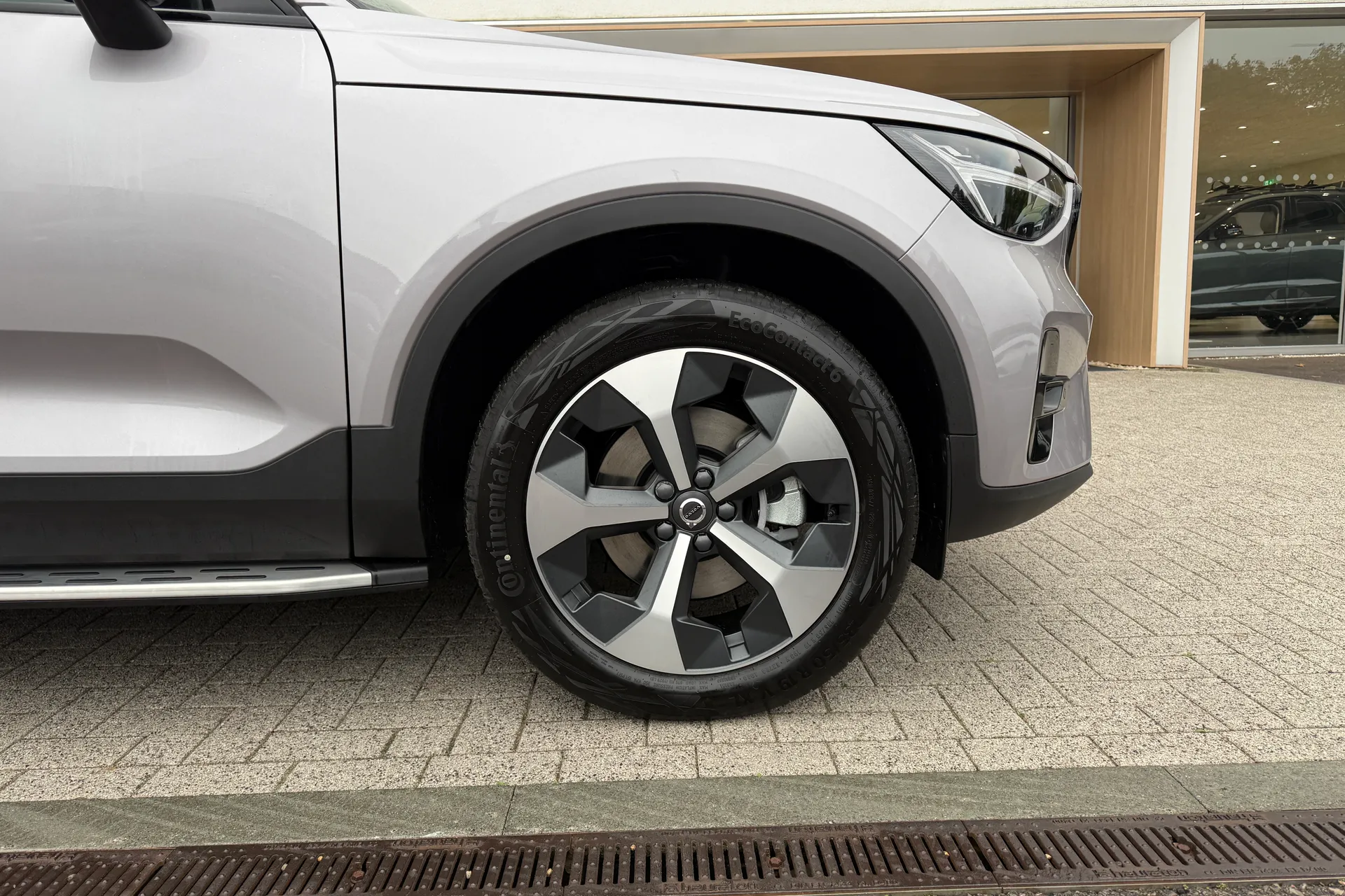 Volvo XC40 thumbnail image number 14