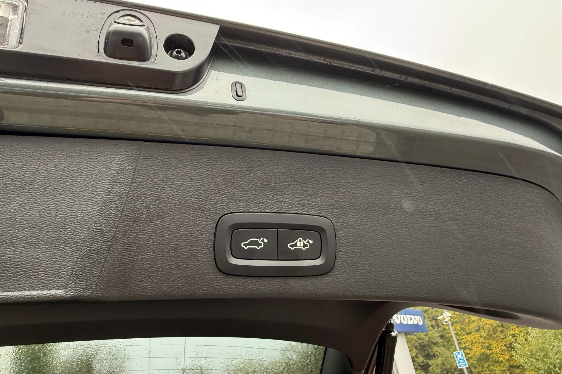 Volvo XC40 thumbnail image number 21
