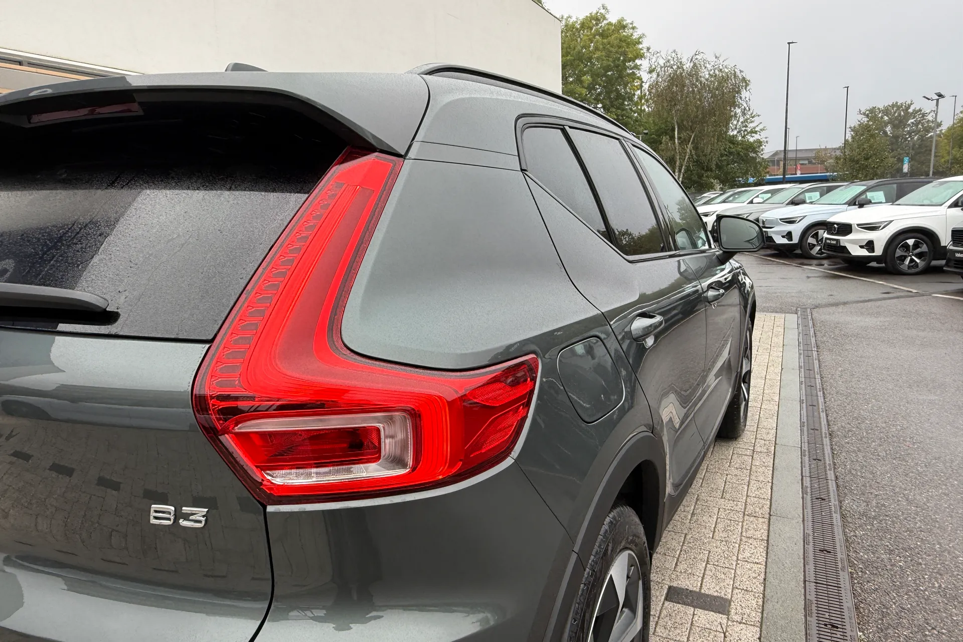 Volvo XC40 thumbnail image number 17