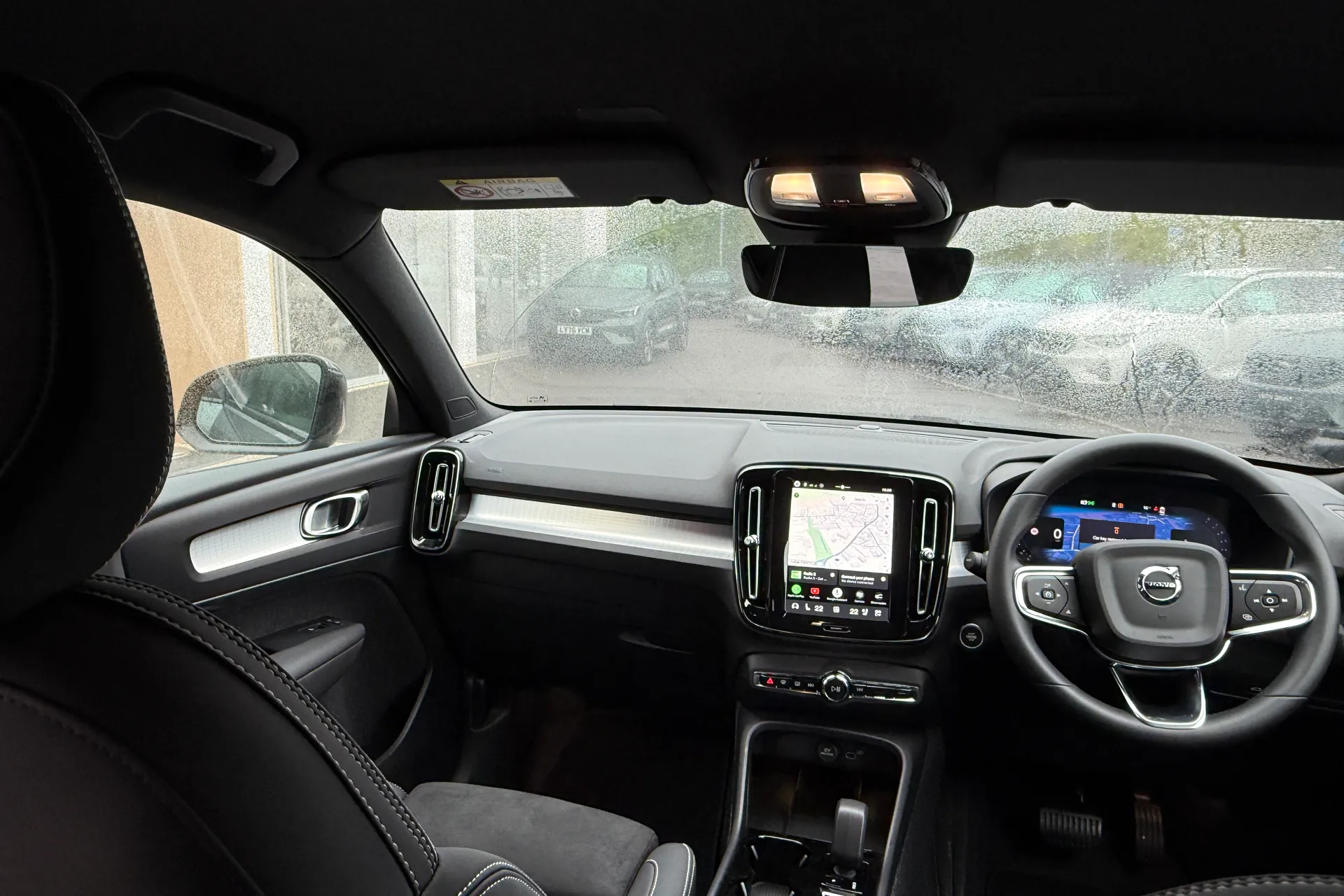 Volvo XC40 thumbnail image number 31