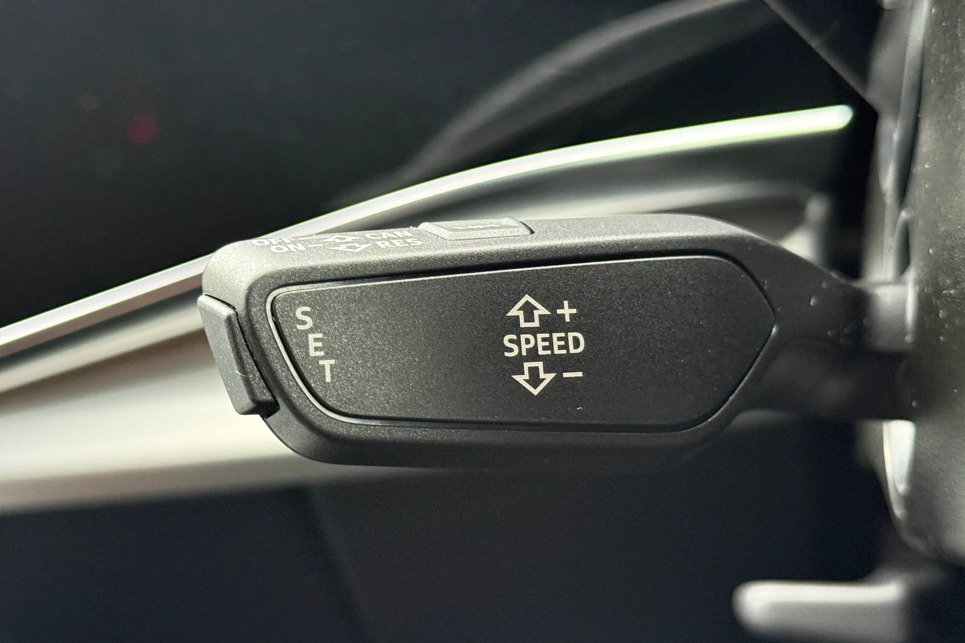 Audi Q7 thumbnail image number 25