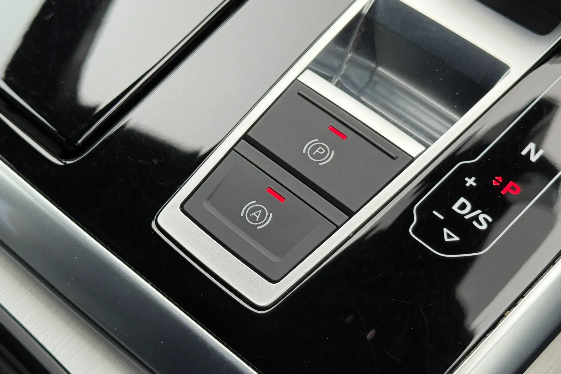 Audi Q7 thumbnail image number 48
