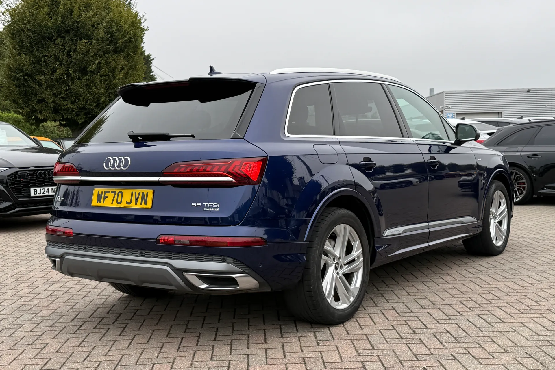 Audi Q7 thumbnail image number 39