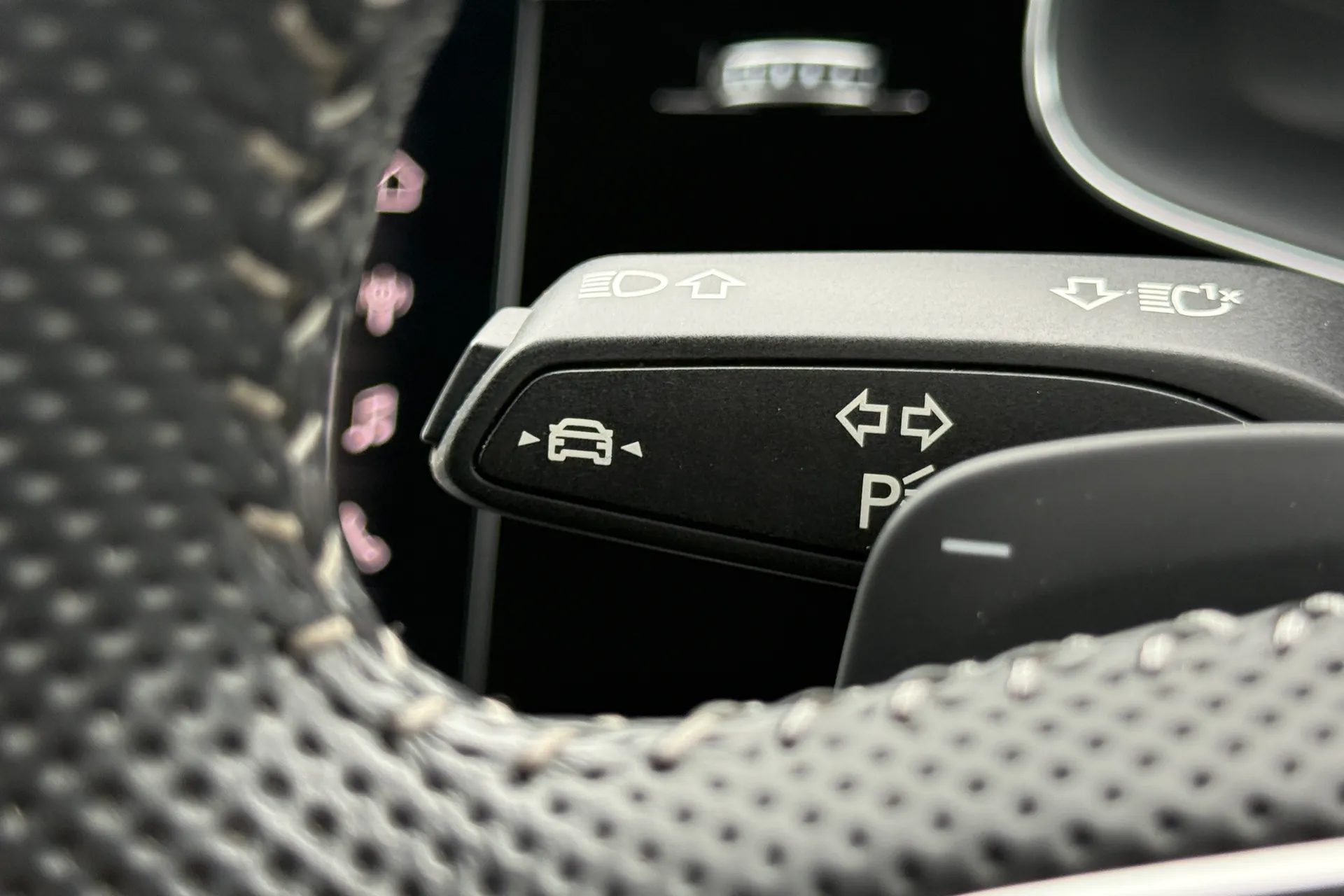 Audi Q7 thumbnail image number 26