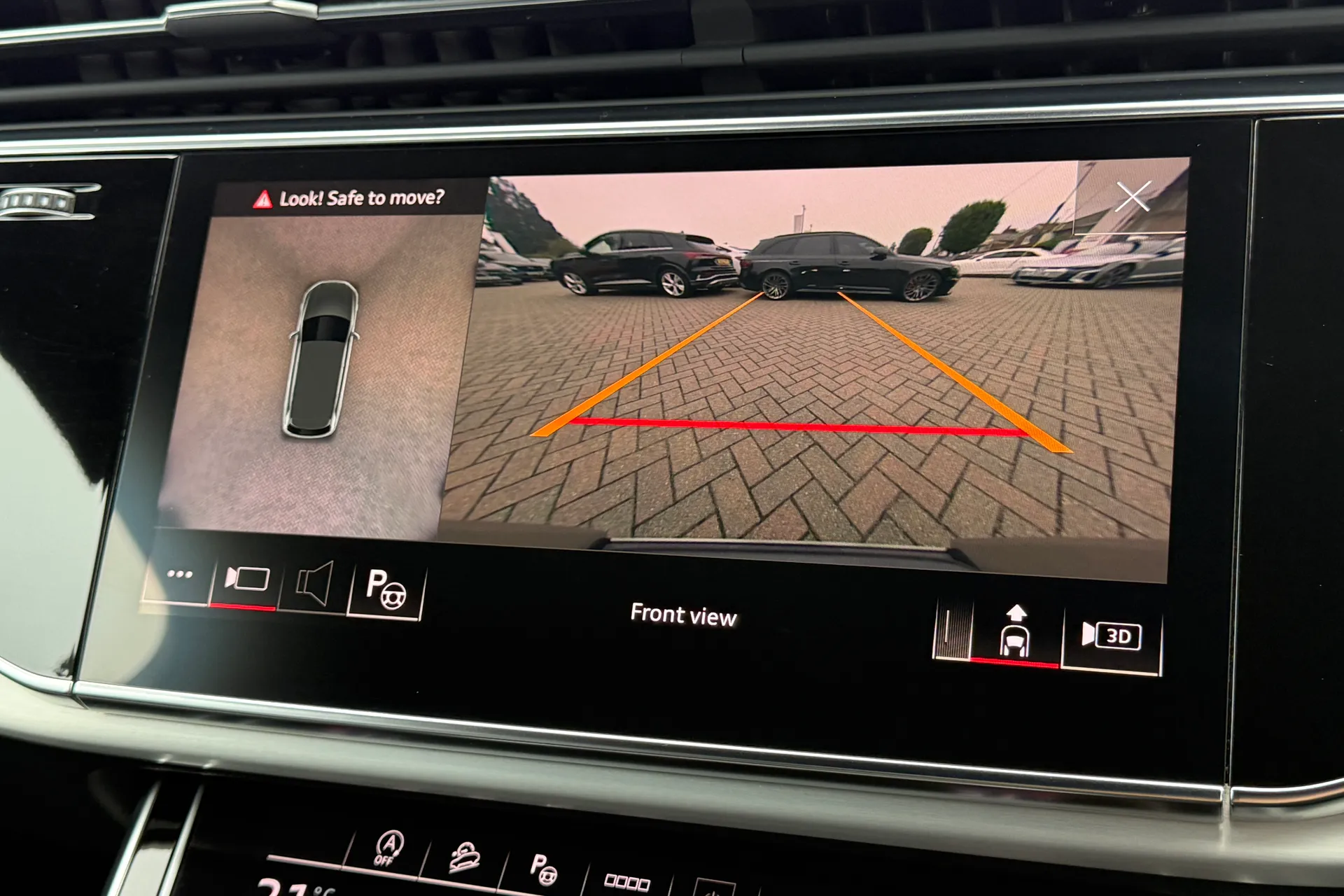 Audi Q7 thumbnail image number 11