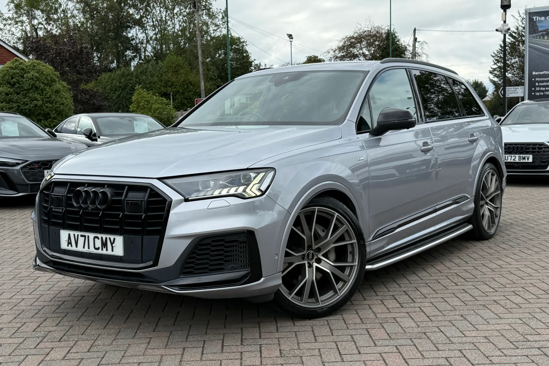 Audi Q7 thumbnail image number 32