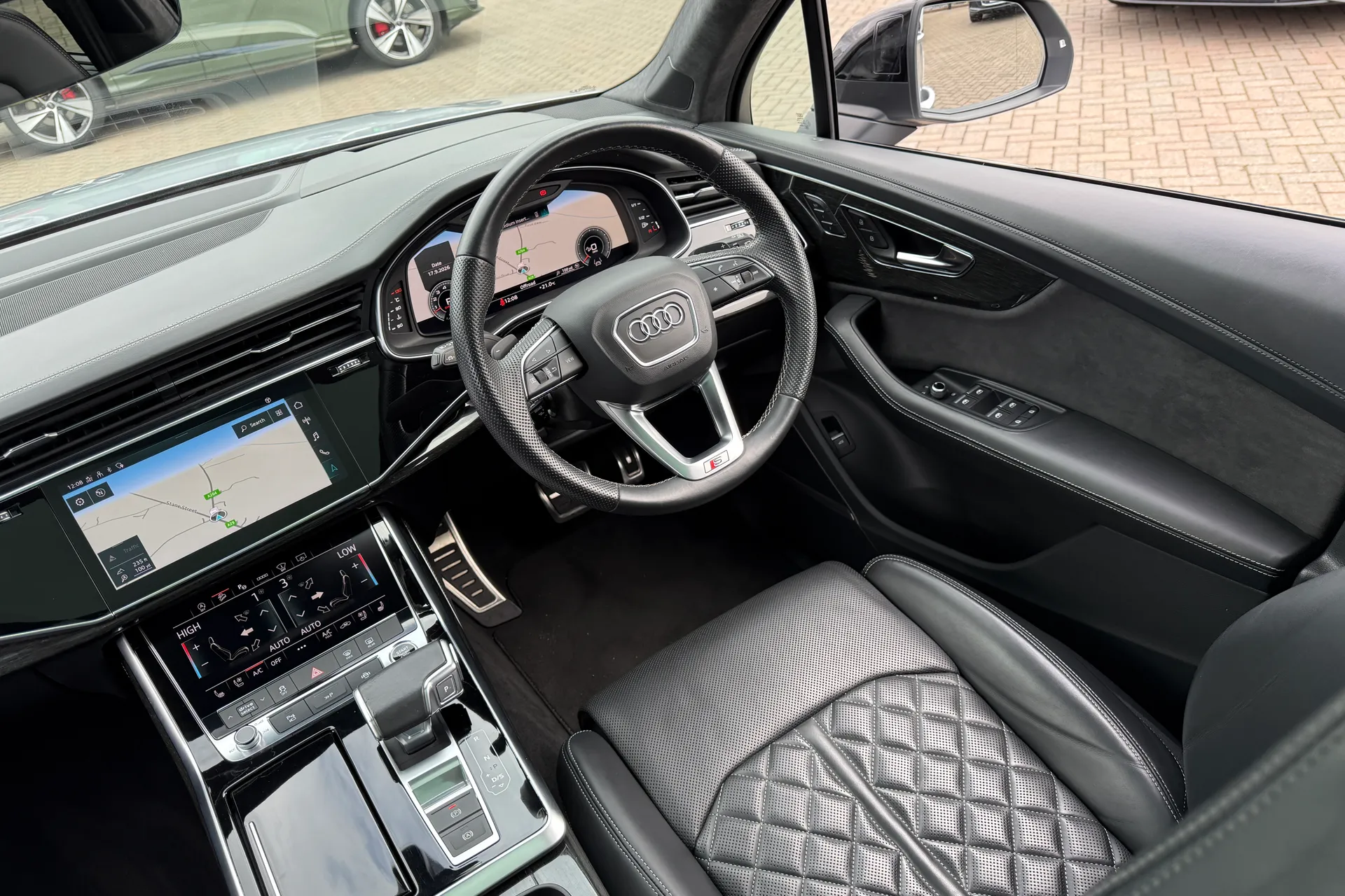 Audi Q7 thumbnail image number 51