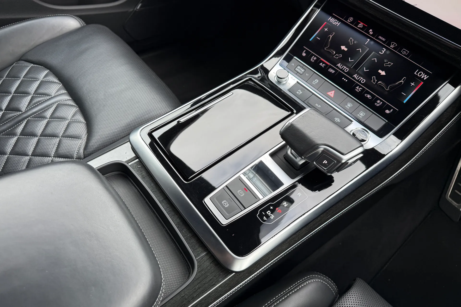 Audi Q7 thumbnail image number 49