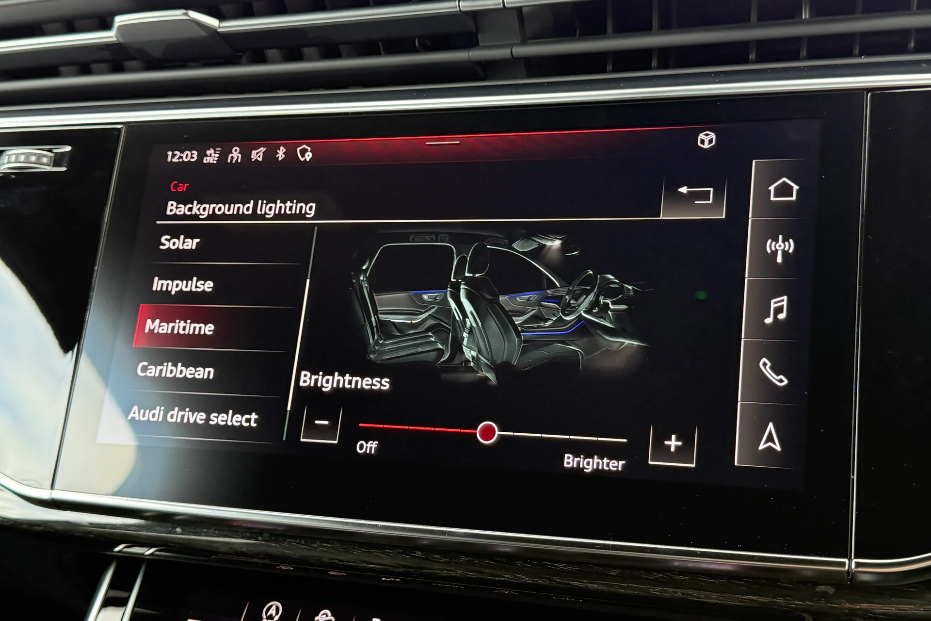 Audi Q7 thumbnail image number 14