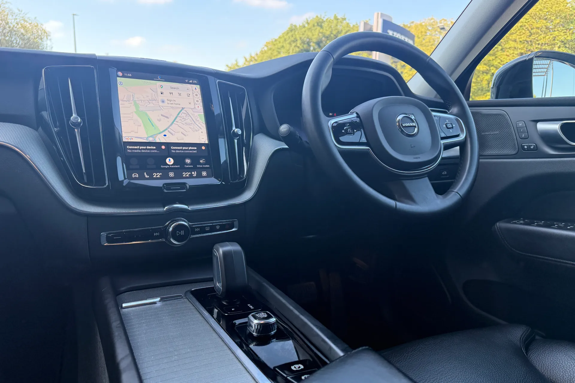Volvo XC60 thumbnail image number 35
