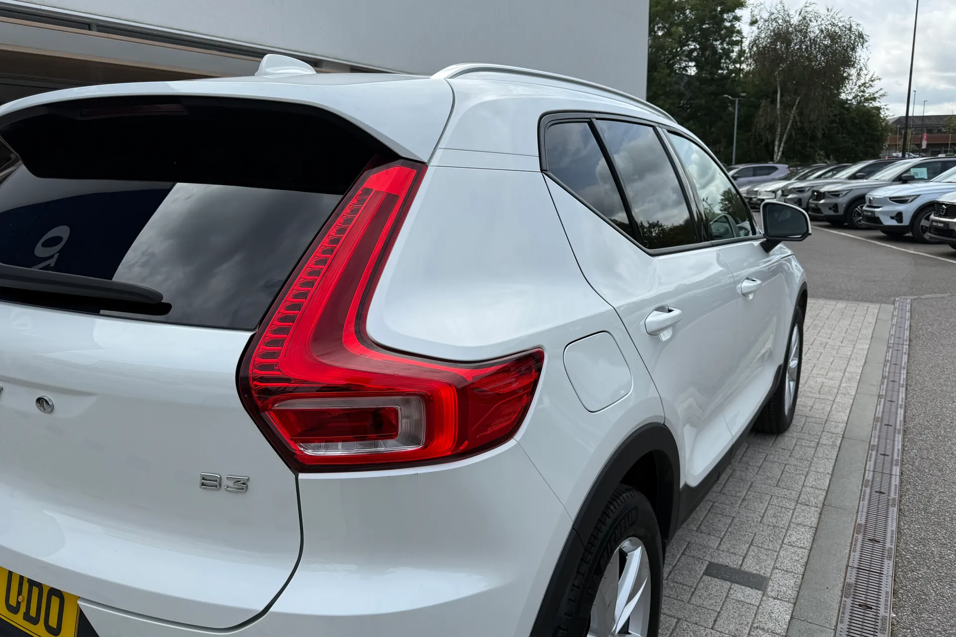 Volvo XC40 thumbnail image number 17