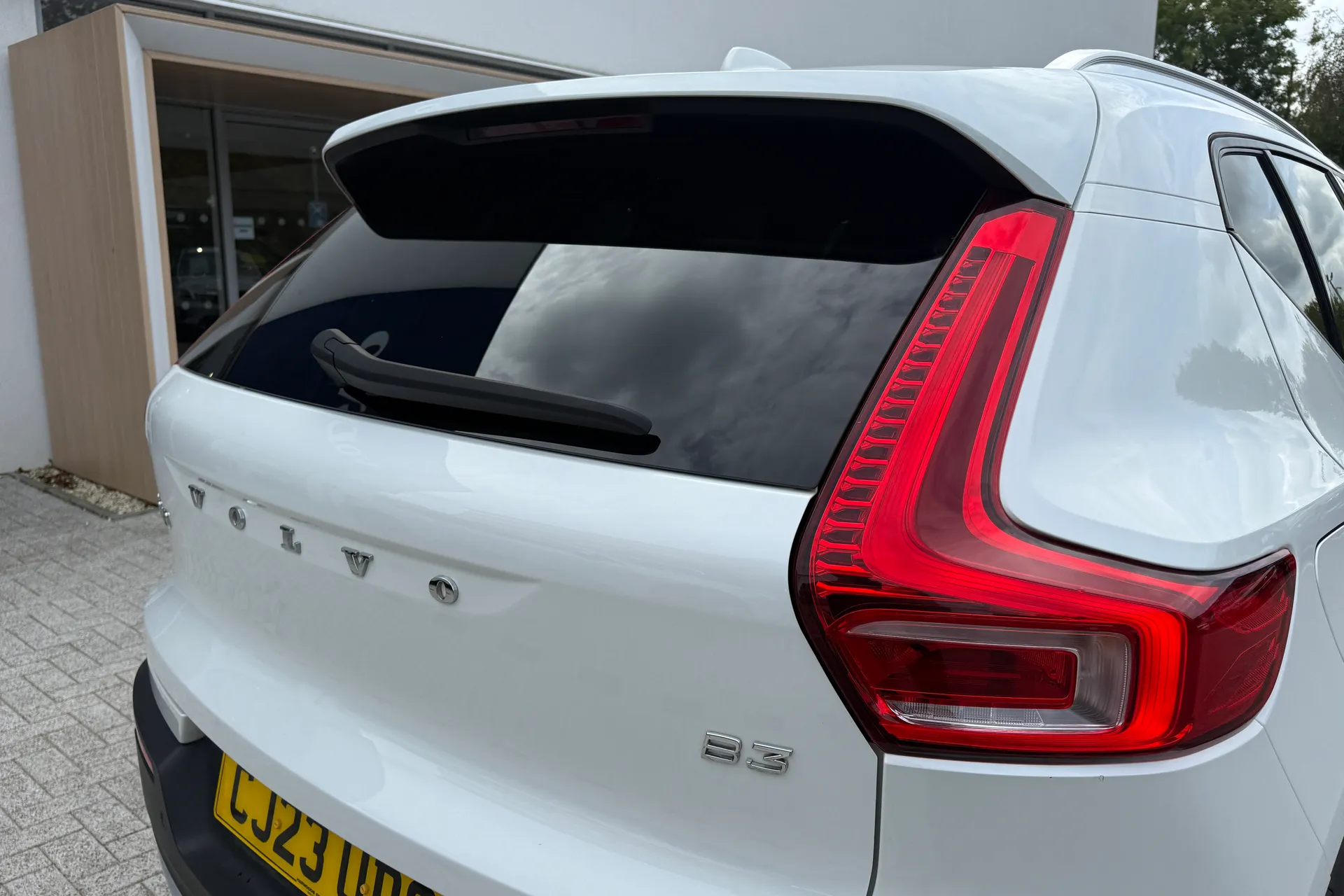 Volvo XC40 thumbnail image number 18