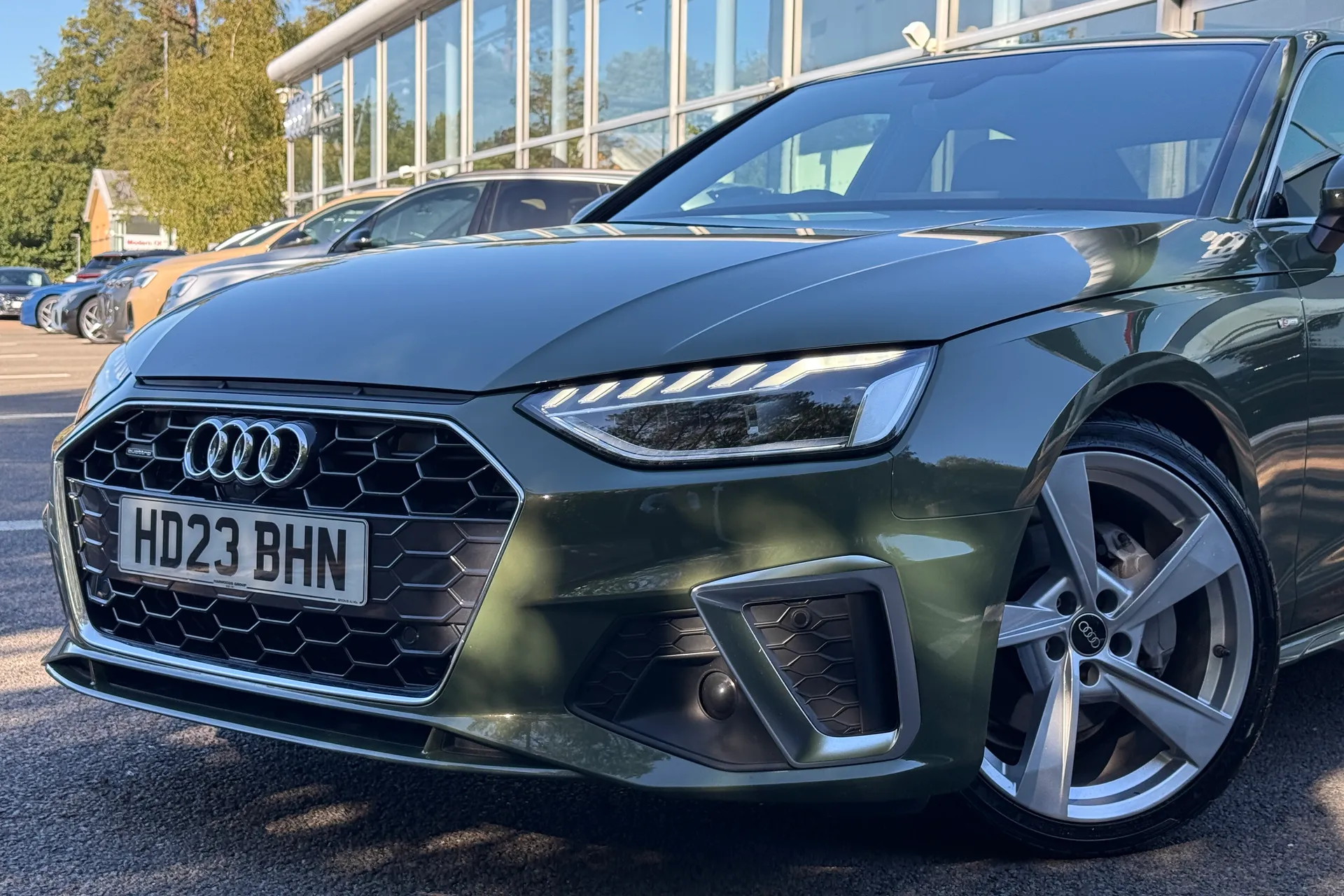 Audi A4 thumbnail image number 49