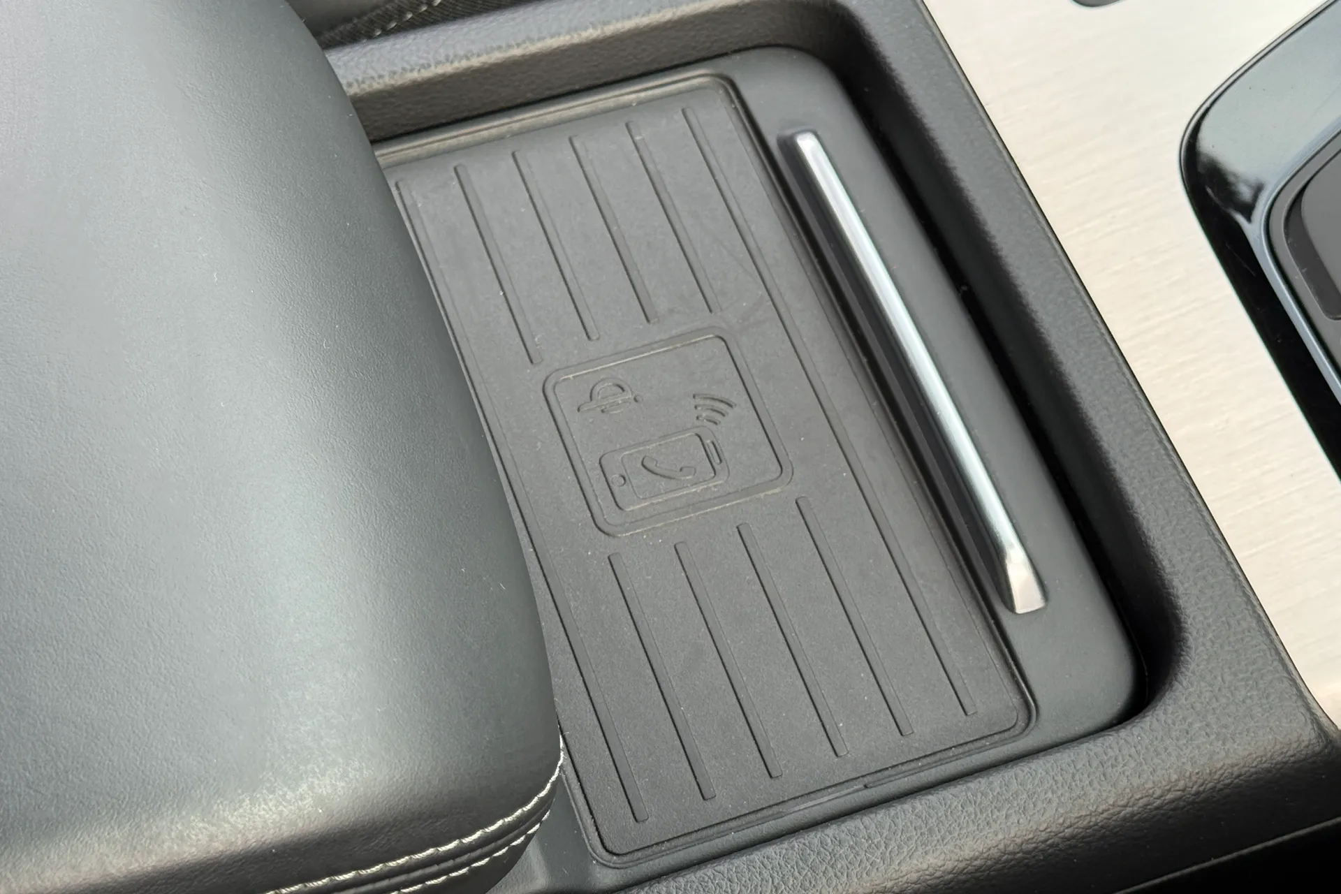 Audi Q5 thumbnail image number 17