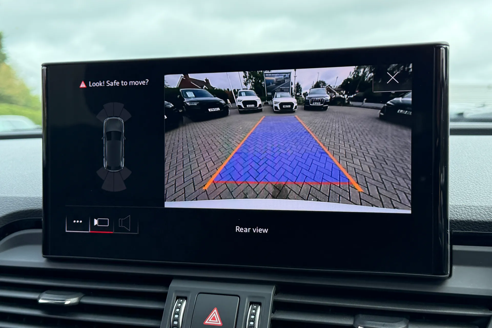 Audi Q5 thumbnail image number 4