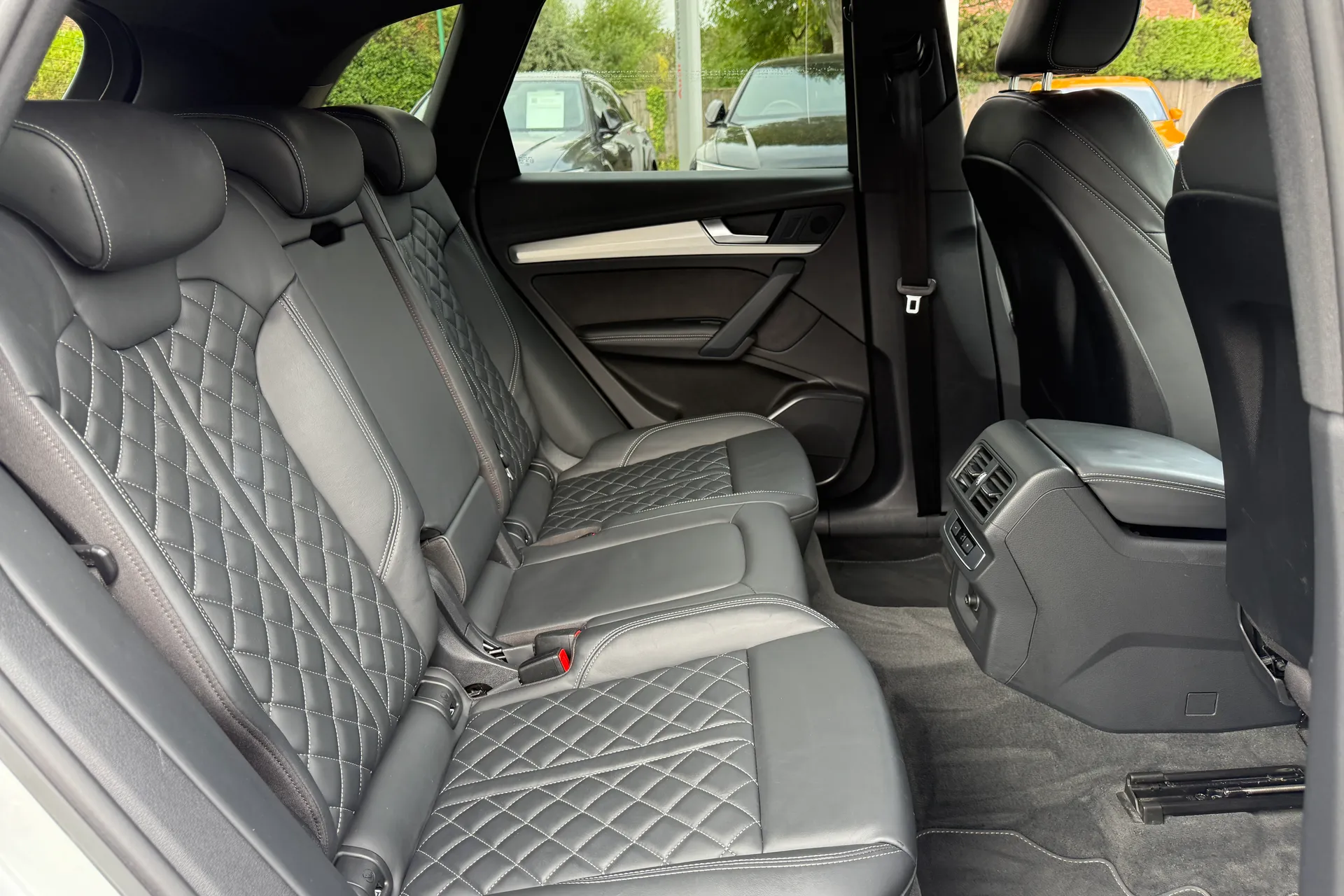 Audi Q5 thumbnail image number 45
