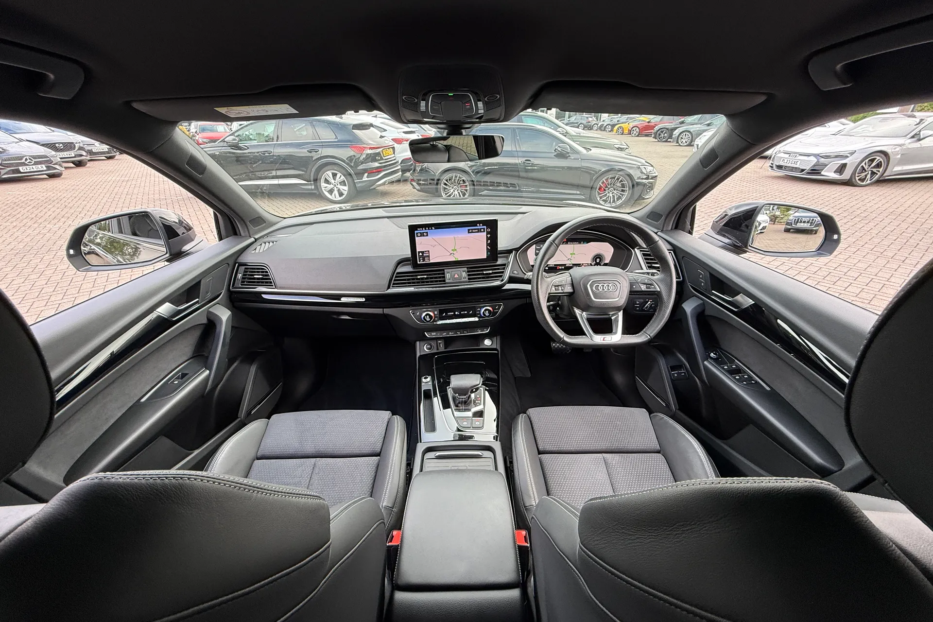 Audi Q5 thumbnail image number 3