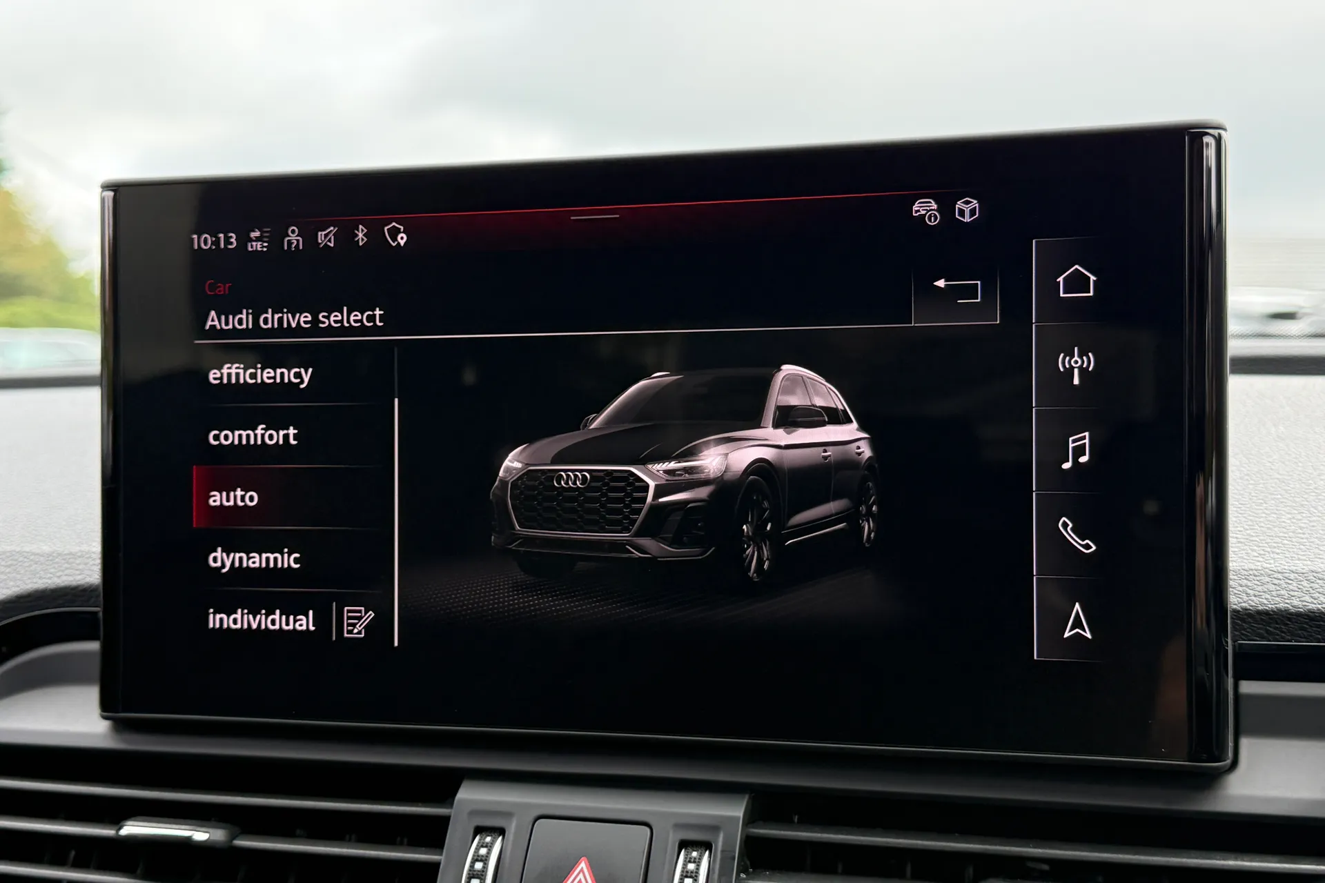 Audi Q5 thumbnail image number 12