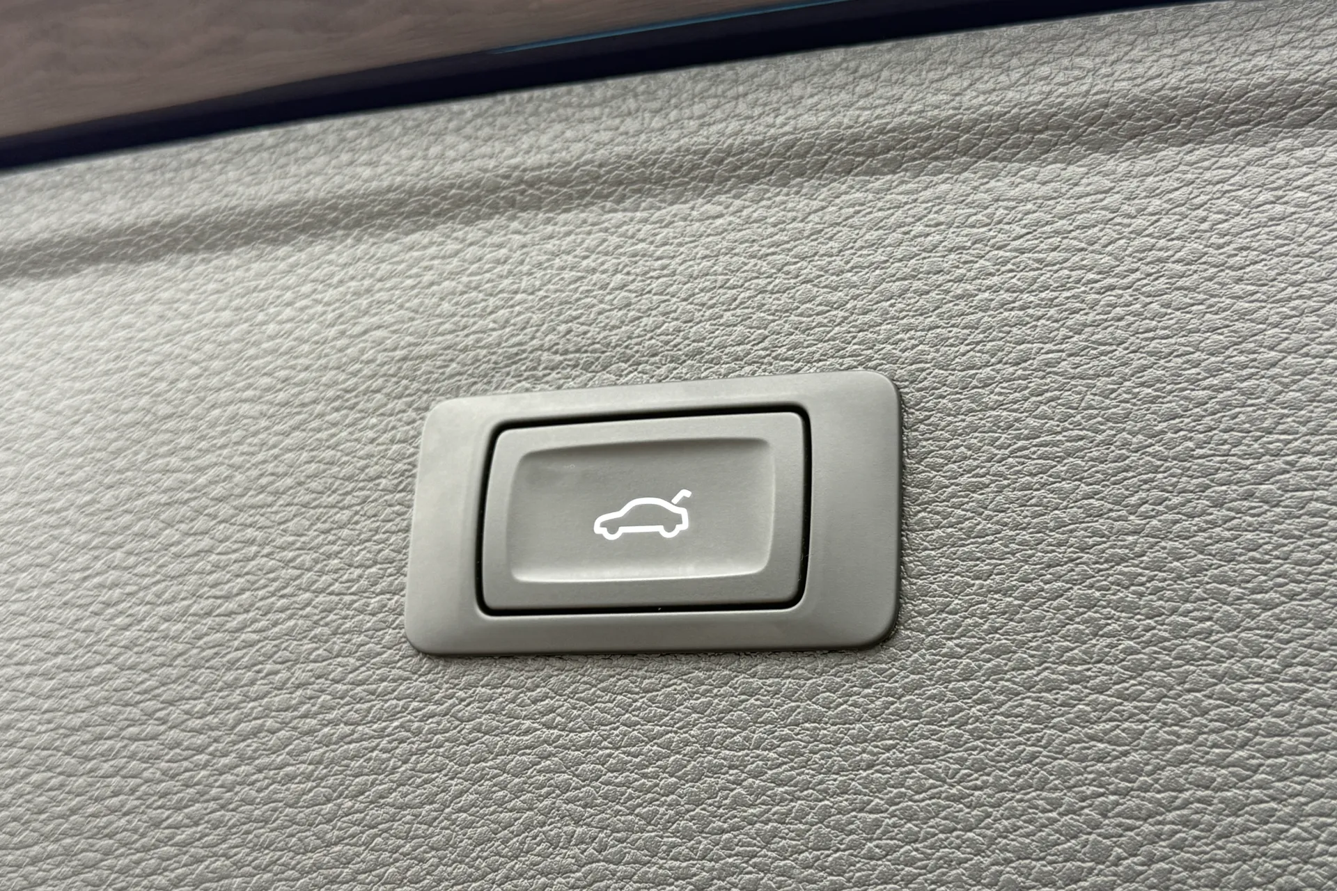 Audi Q5 thumbnail image number 40