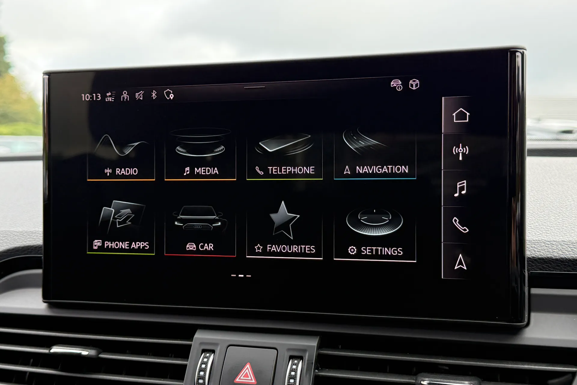 Audi Q5 thumbnail image number 16