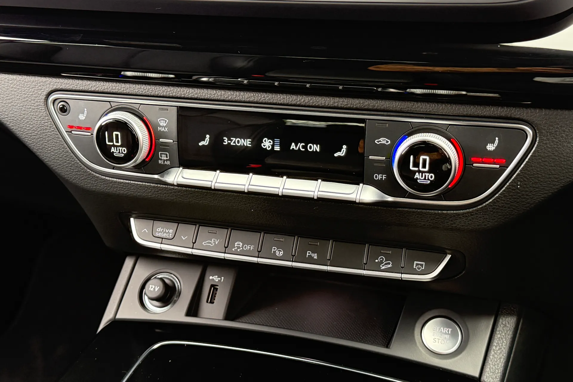Audi Q5 thumbnail image number 18