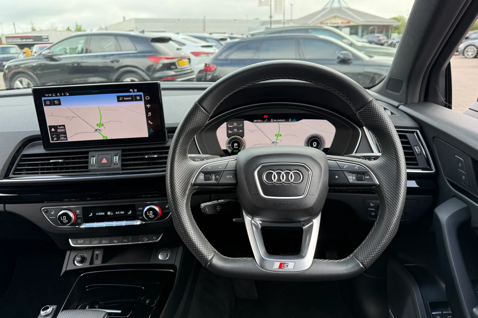 Audi Q5 thumbnail image number 6