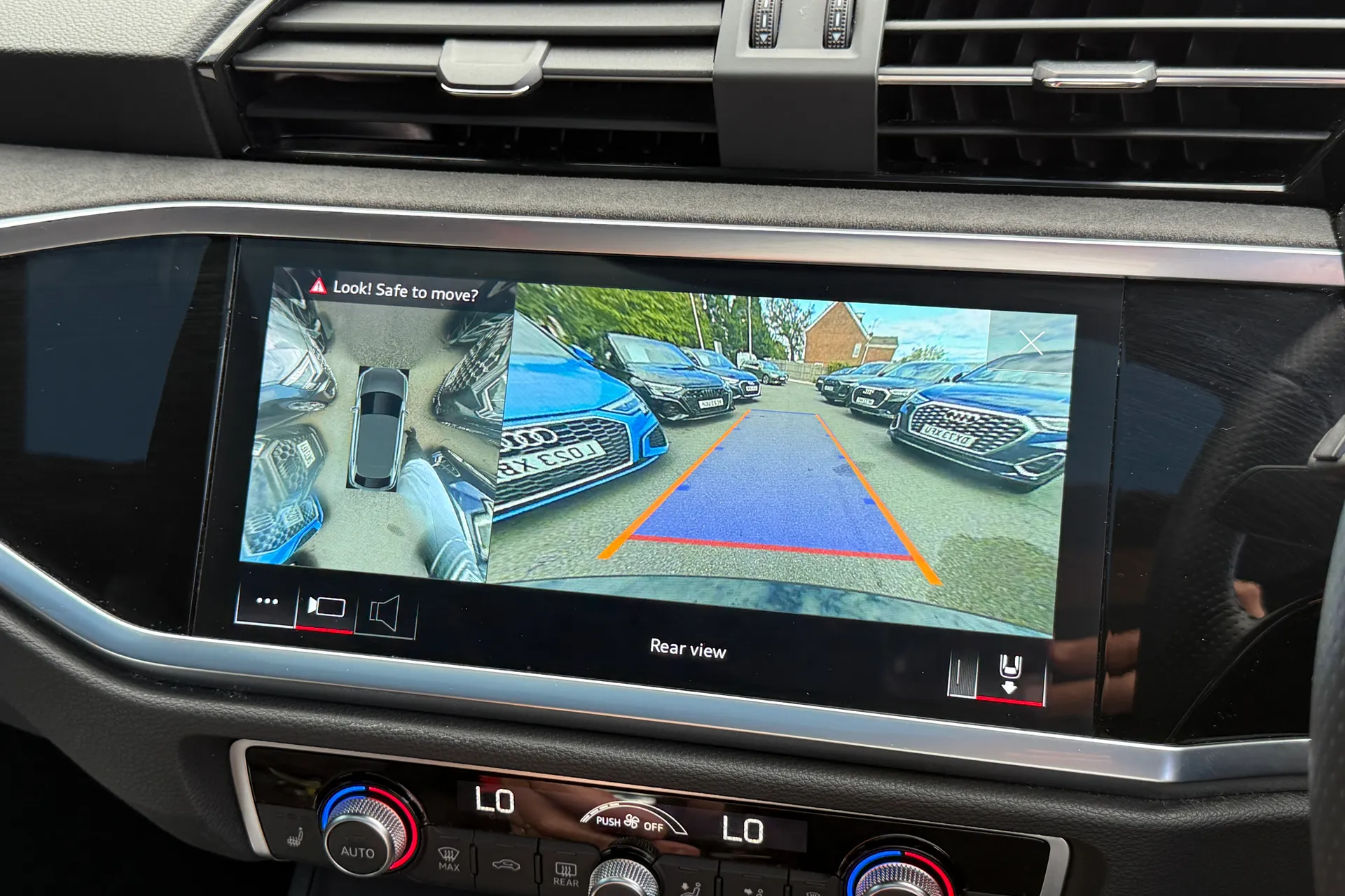 Audi RS Q3 thumbnail image number 5
