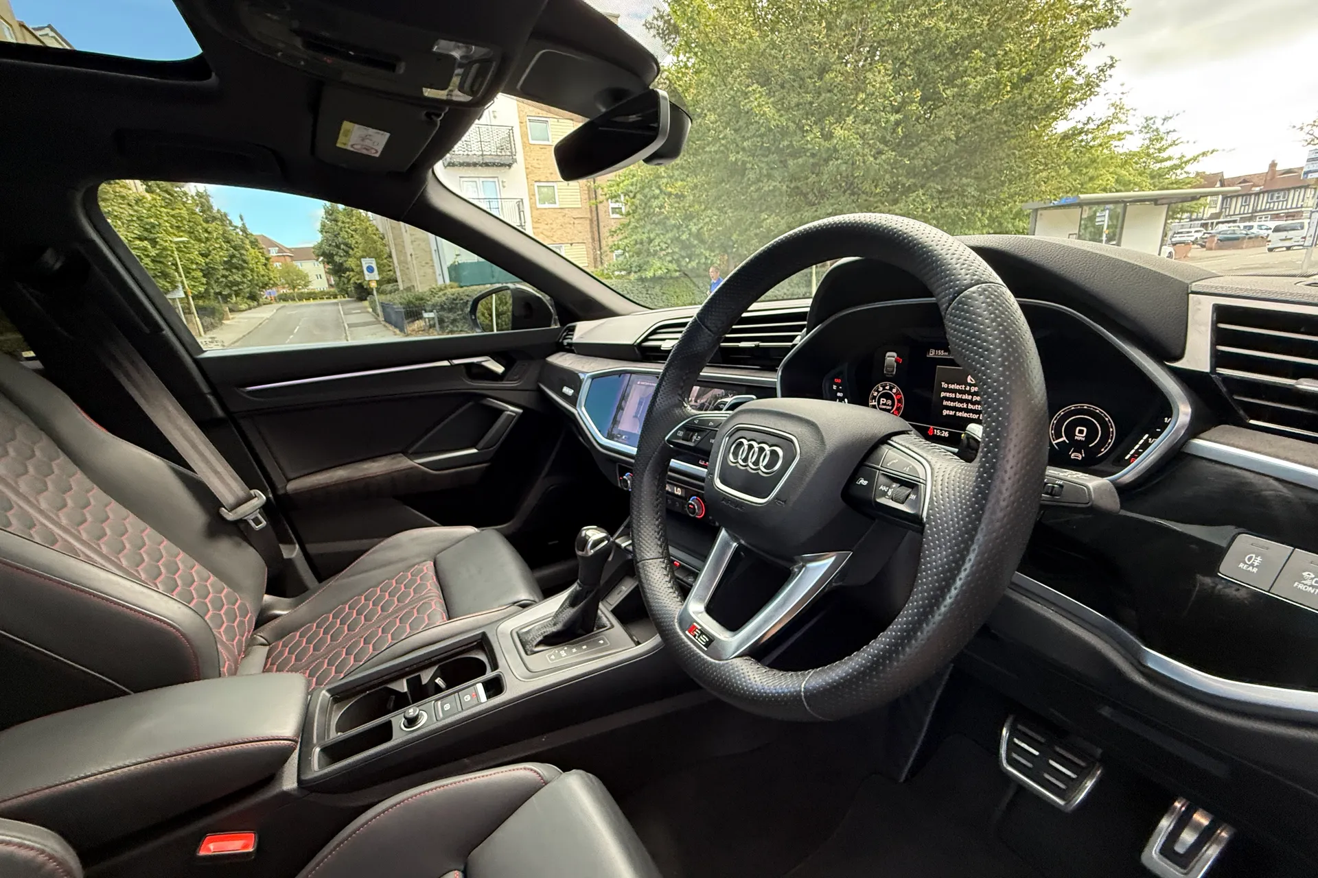 Audi RS Q3 thumbnail image number 29