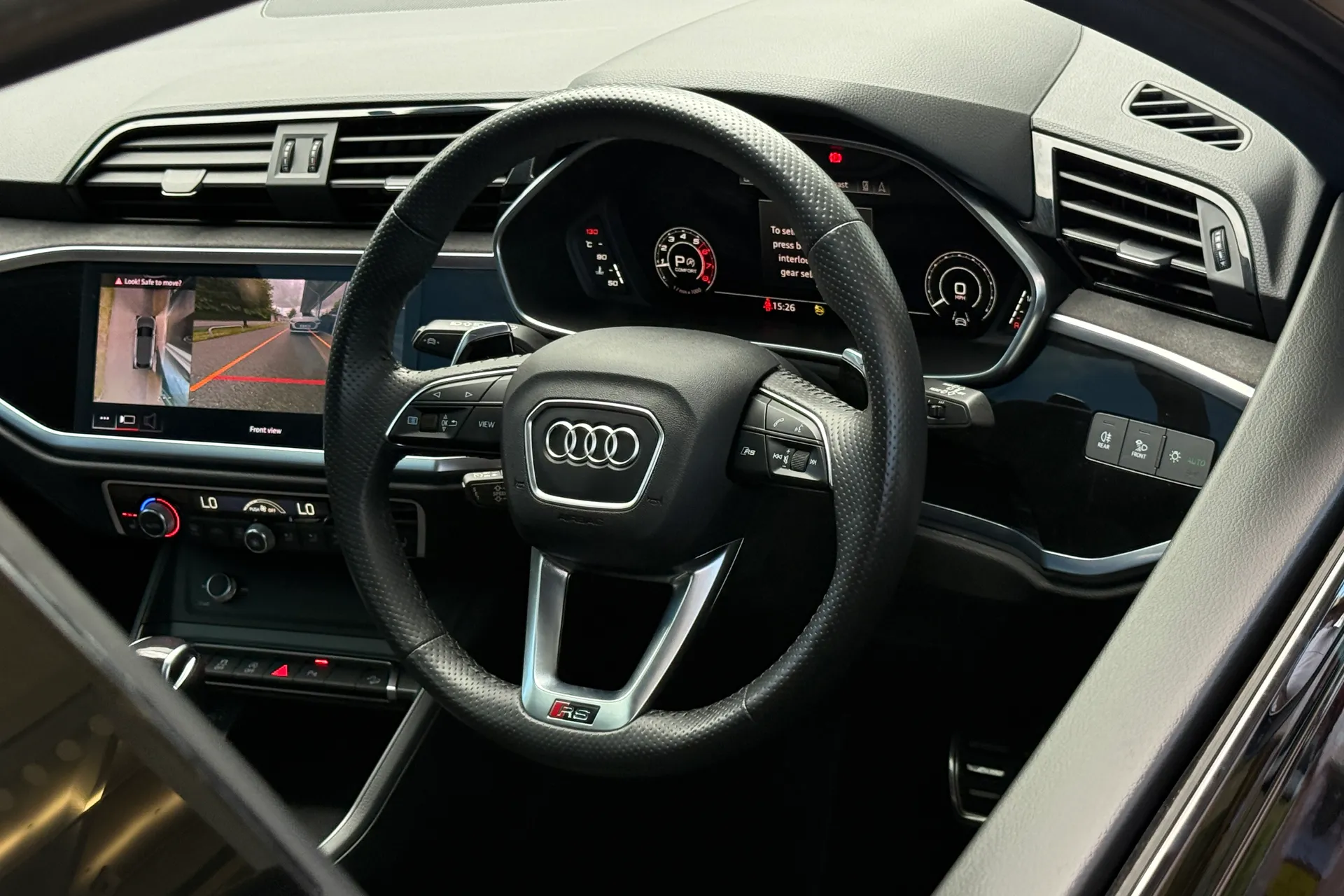 Audi RS Q3 thumbnail image number 30