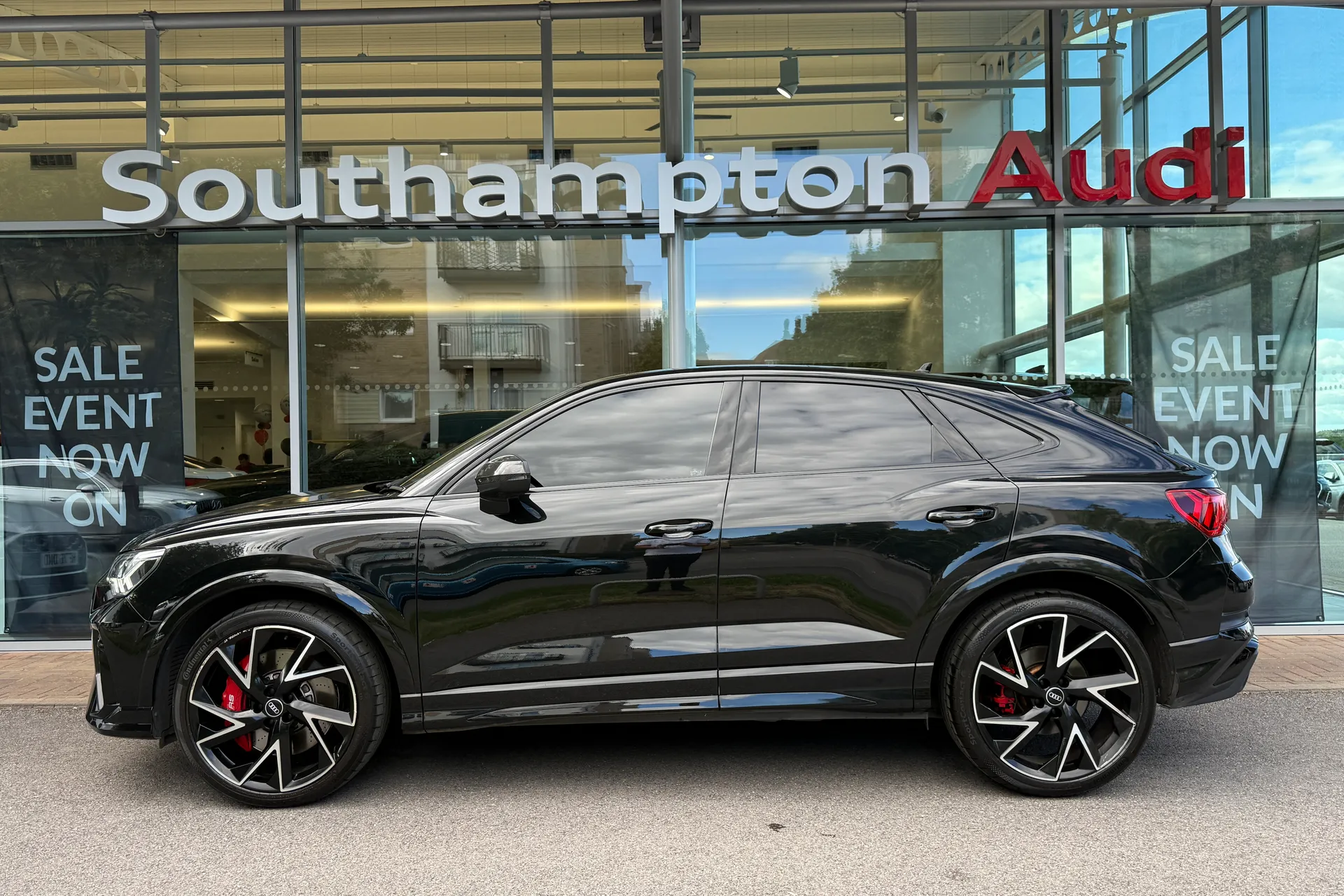 Audi RS Q3 thumbnail image number 47