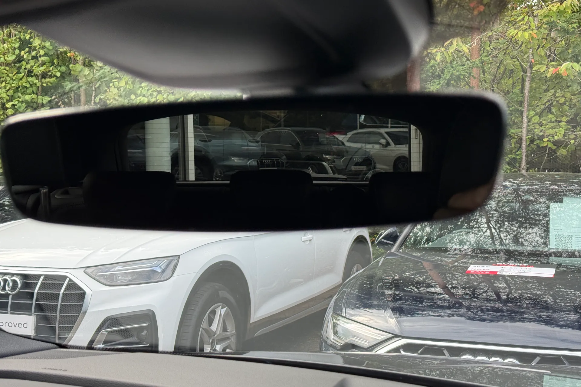 Audi e-tron thumbnail image number 20