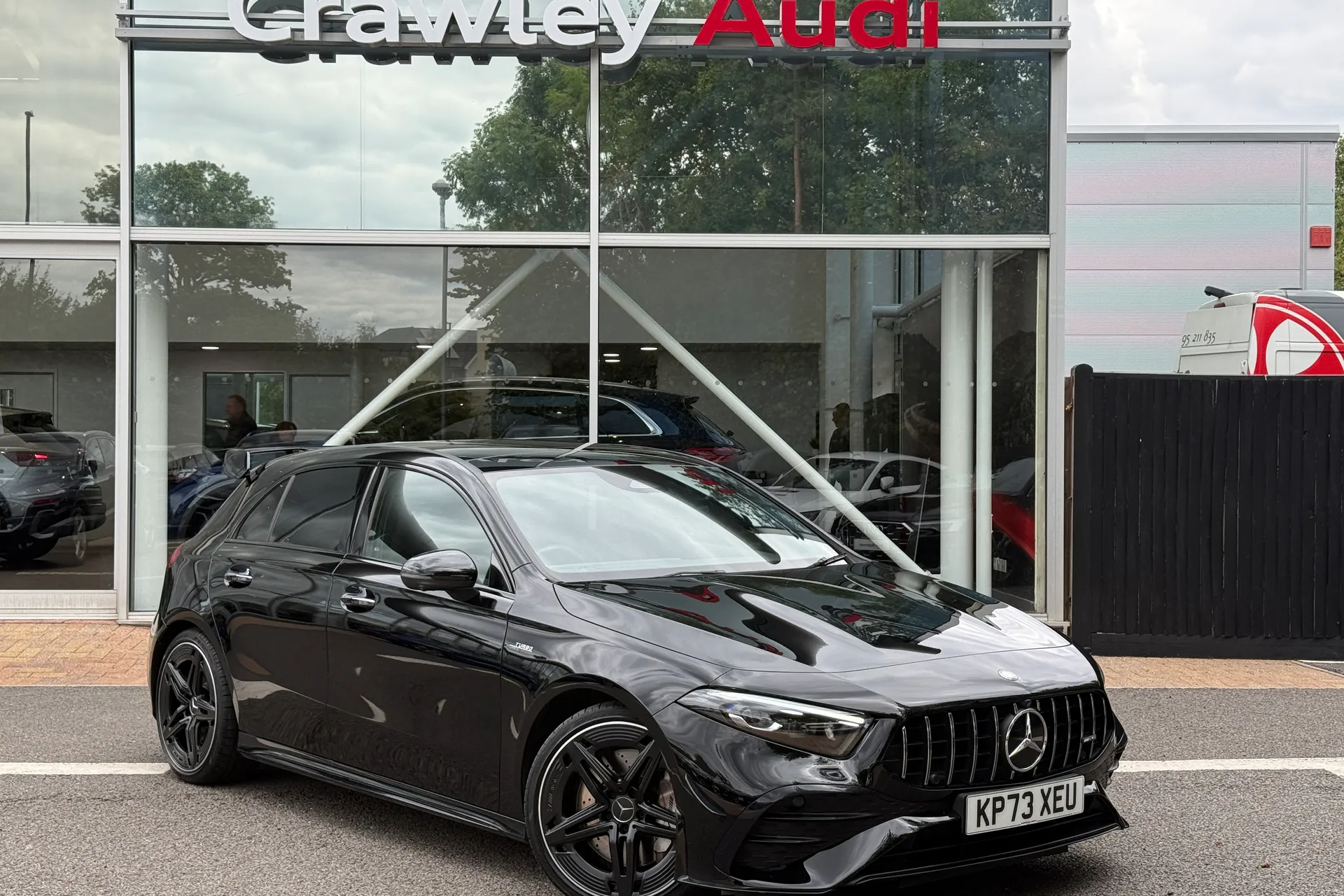 MERCEDES-BENZ A CLASS focused image