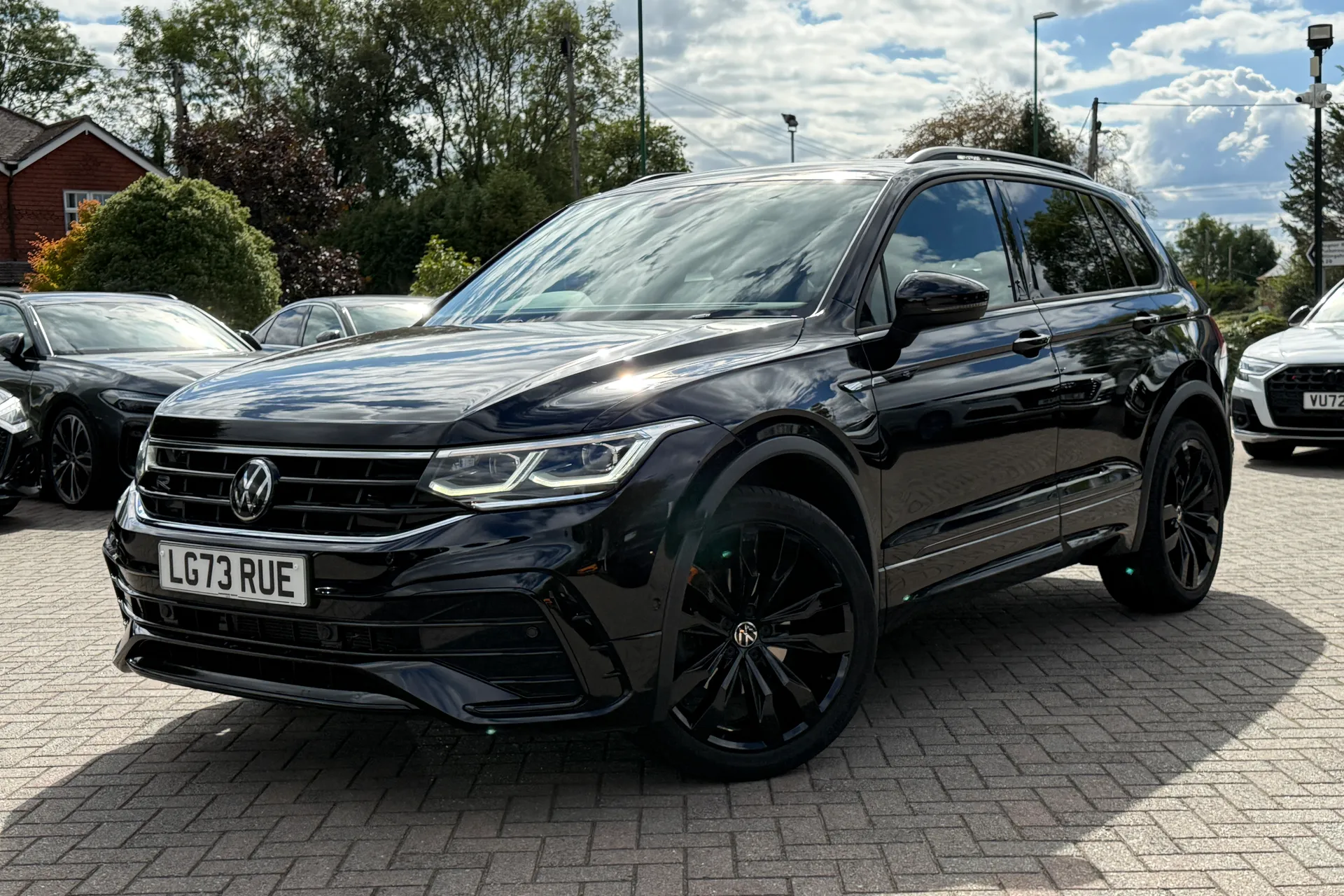 VOLKSWAGEN TIGUAN thumbnail image number 22