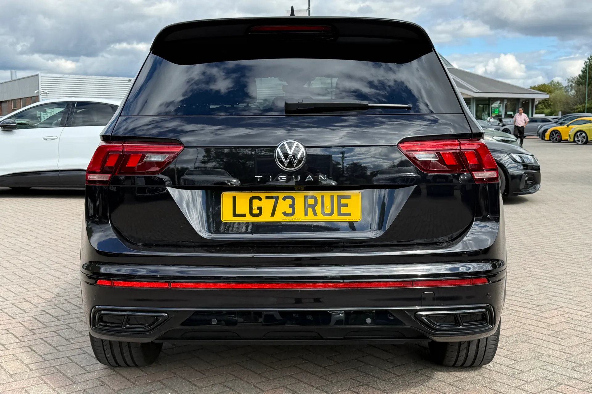 VOLKSWAGEN TIGUAN thumbnail image number 32